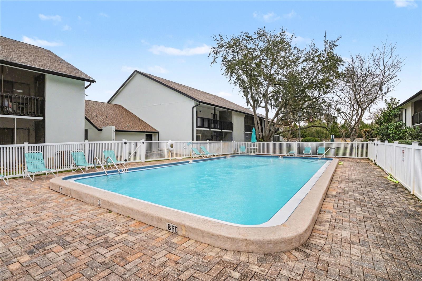 9802 LOMBARD CT #102, TAMPA, FL, 33618