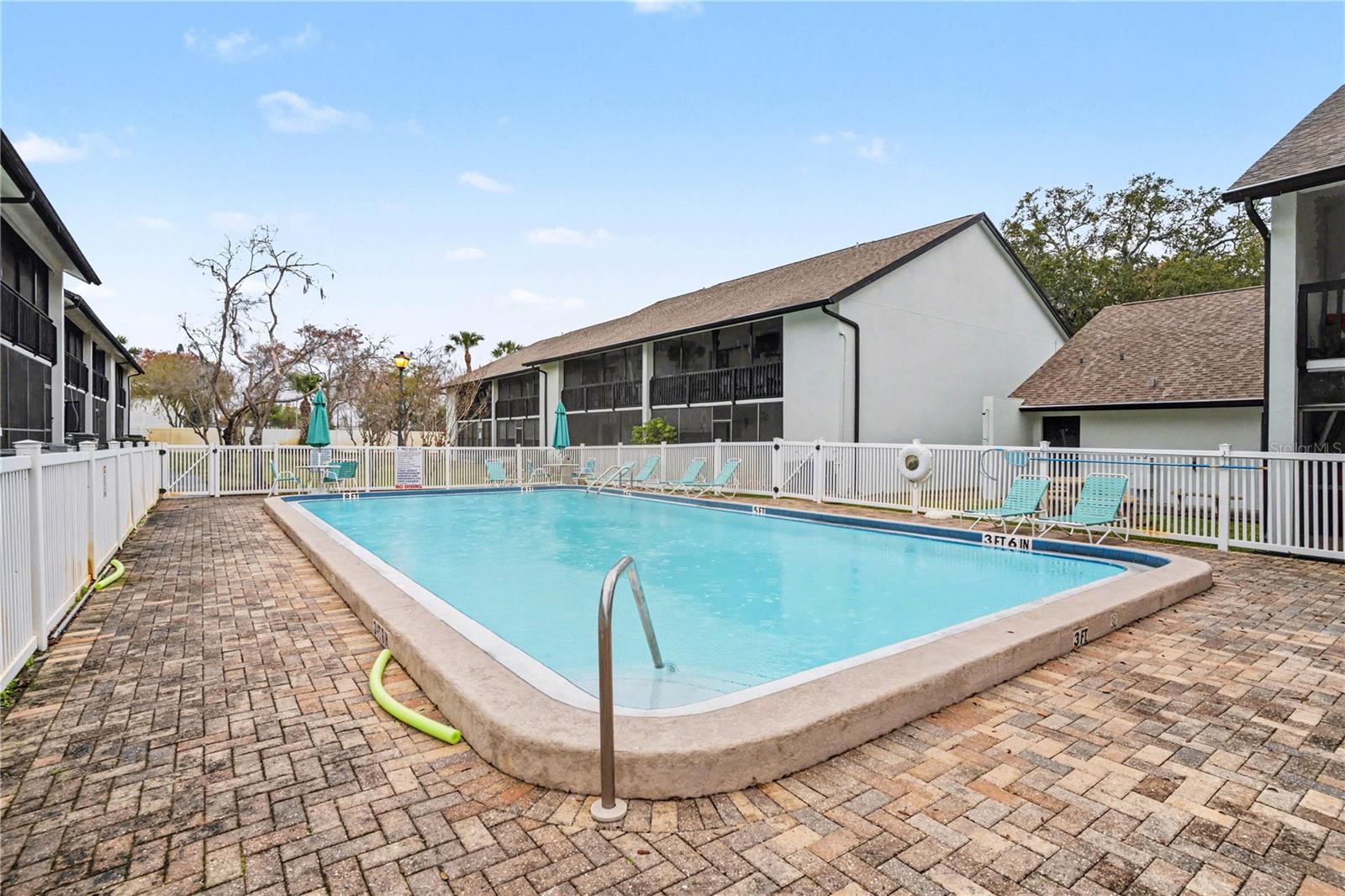 9802 LOMBARD CT #102, TAMPA, FL, 33618