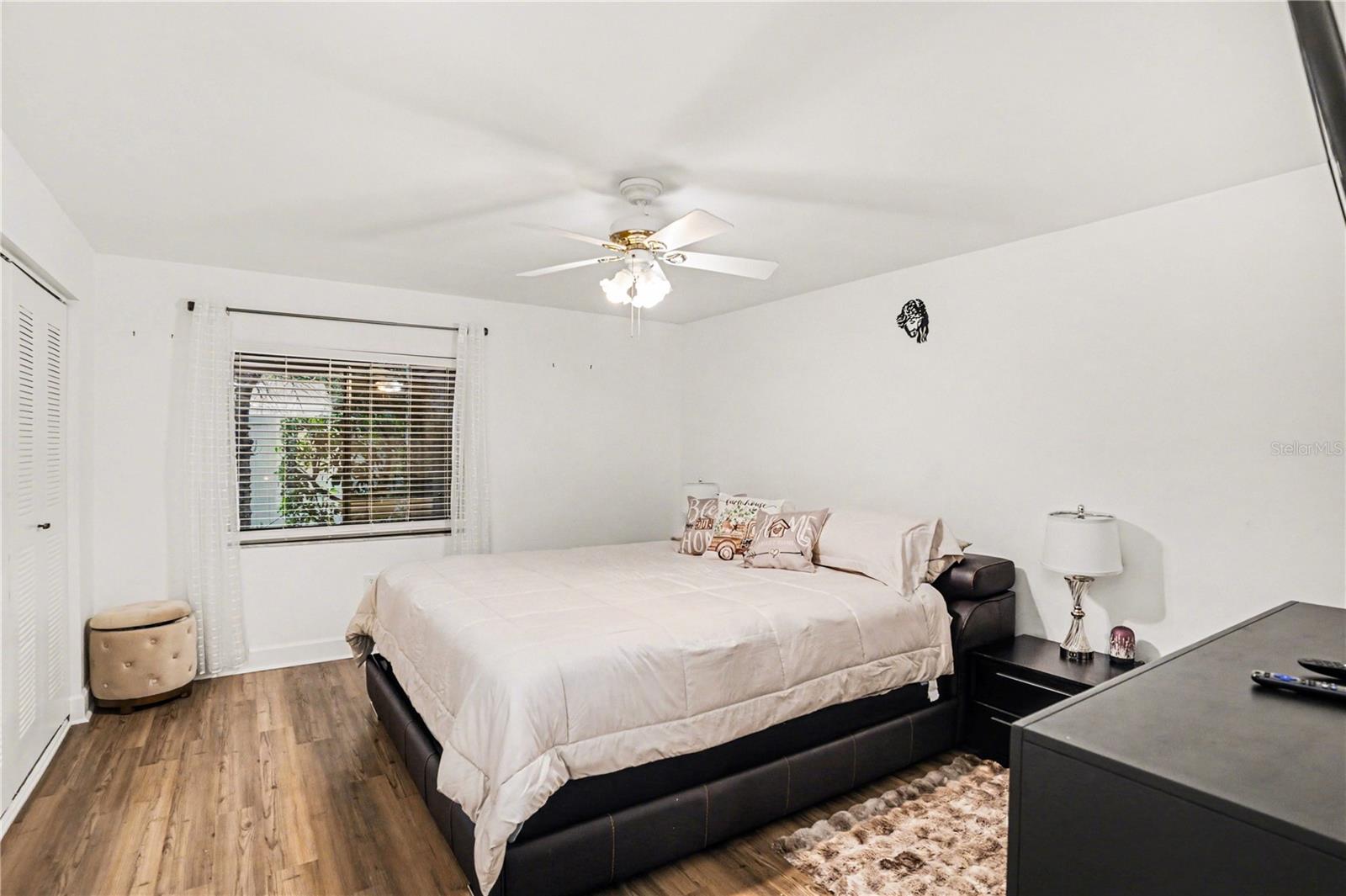 9802 LOMBARD CT #102, TAMPA, FL, 33618
