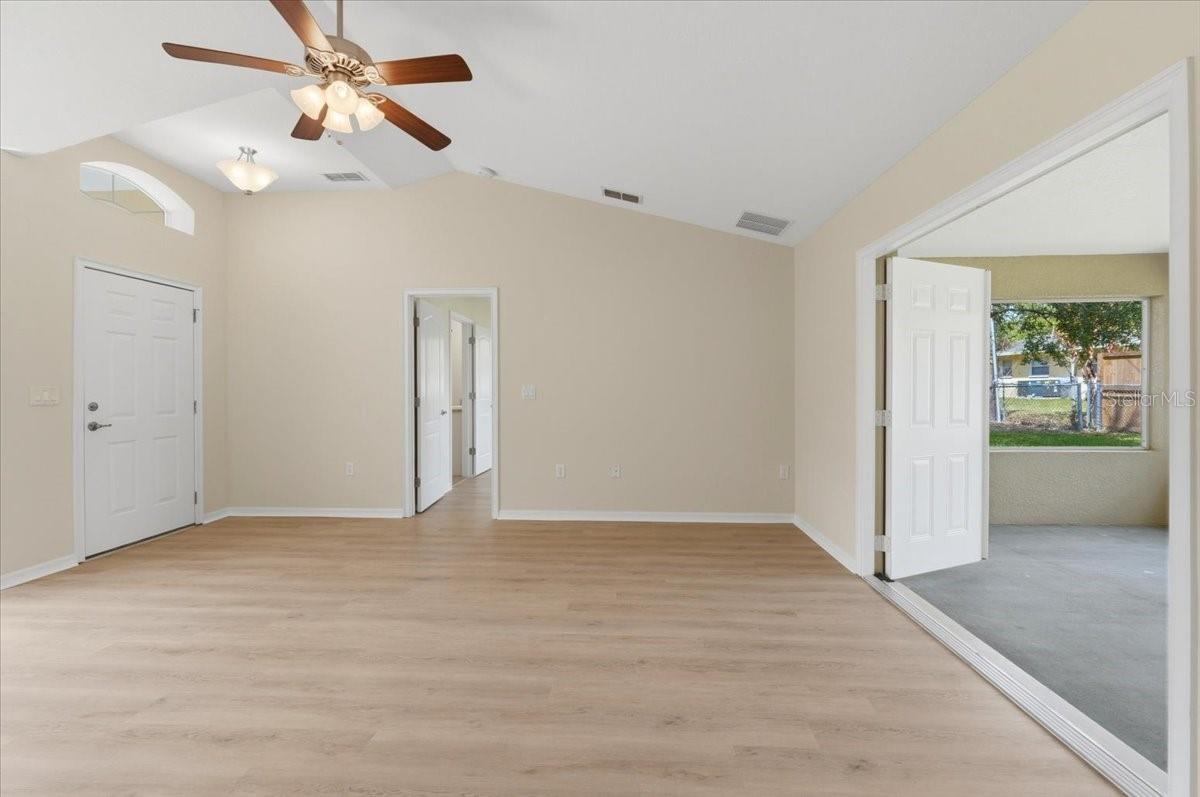 1910 JOHN ARTHUR WAY, LAKELAND, FL, 33803