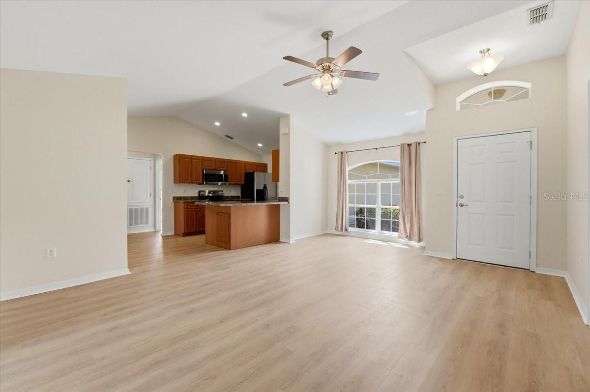1910 JOHN ARTHUR WAY, LAKELAND, FL, 33803