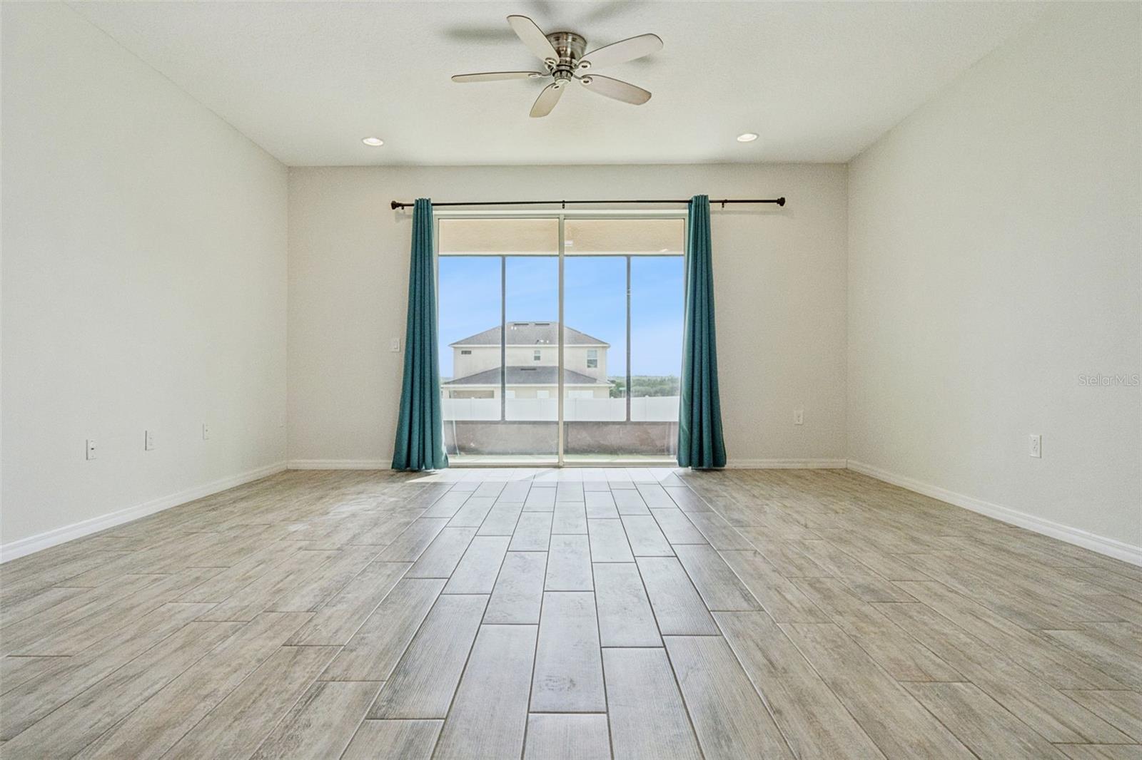 603 PESCARA AVE, DAVENPORT, FL, 33837