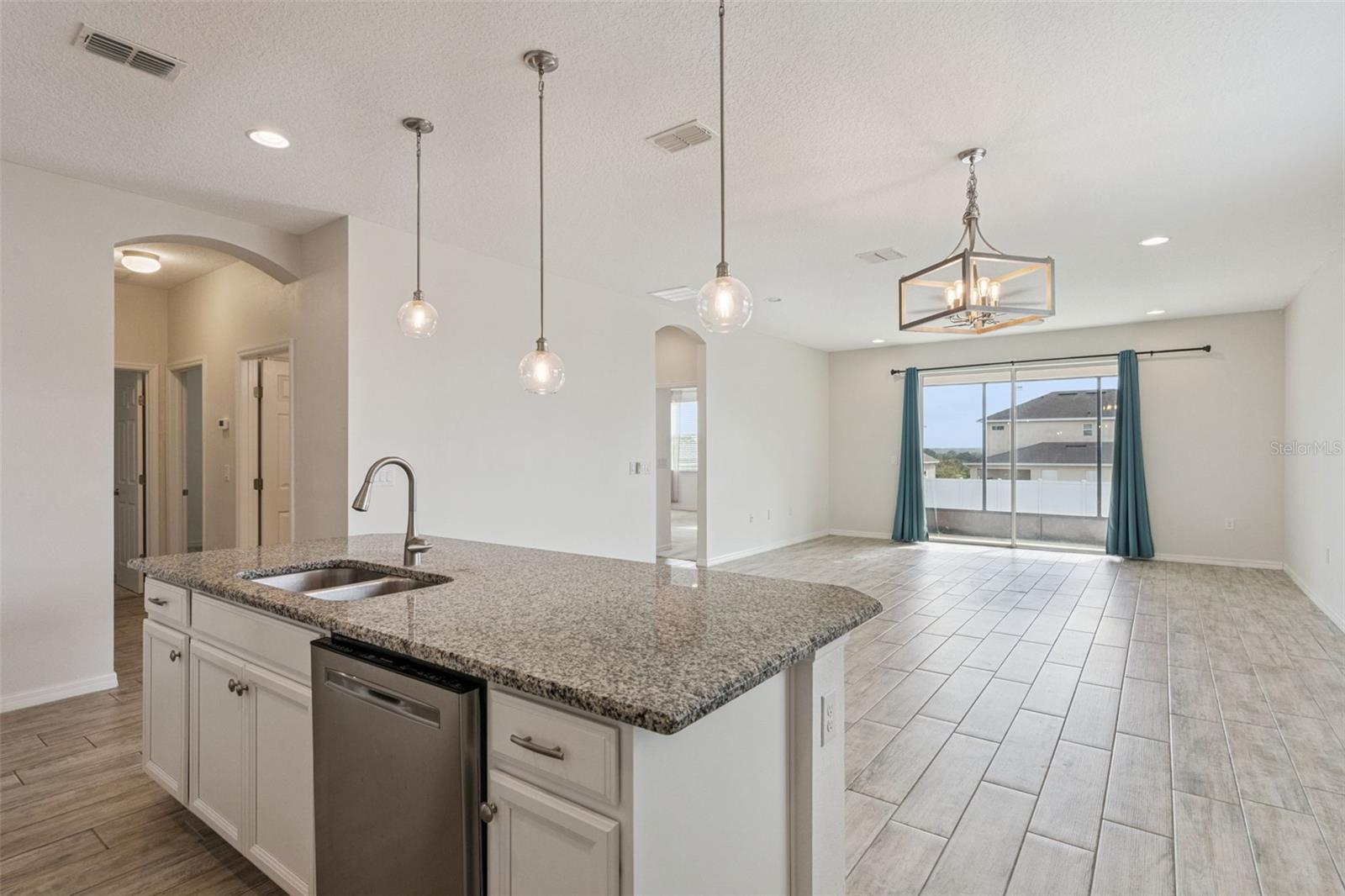 603 PESCARA AVE, DAVENPORT, FL, 33837