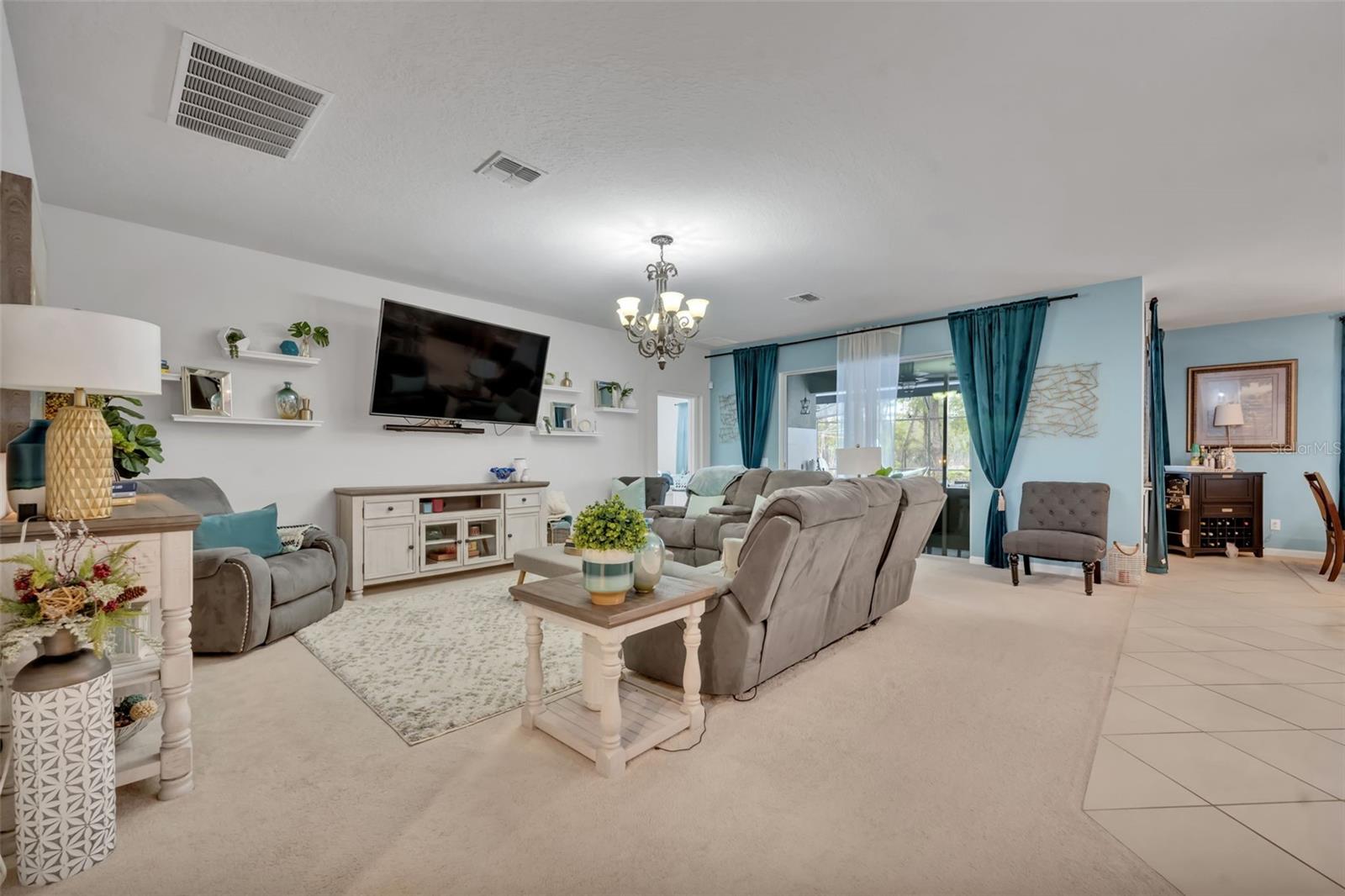 2119 WHITE DAHLIA DR, APOPKA, FL, 32712
