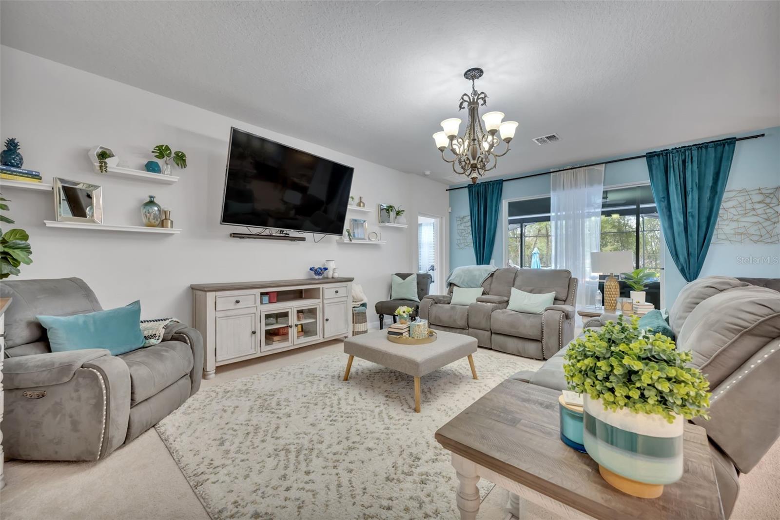 2119 WHITE DAHLIA DR, APOPKA, FL, 32712