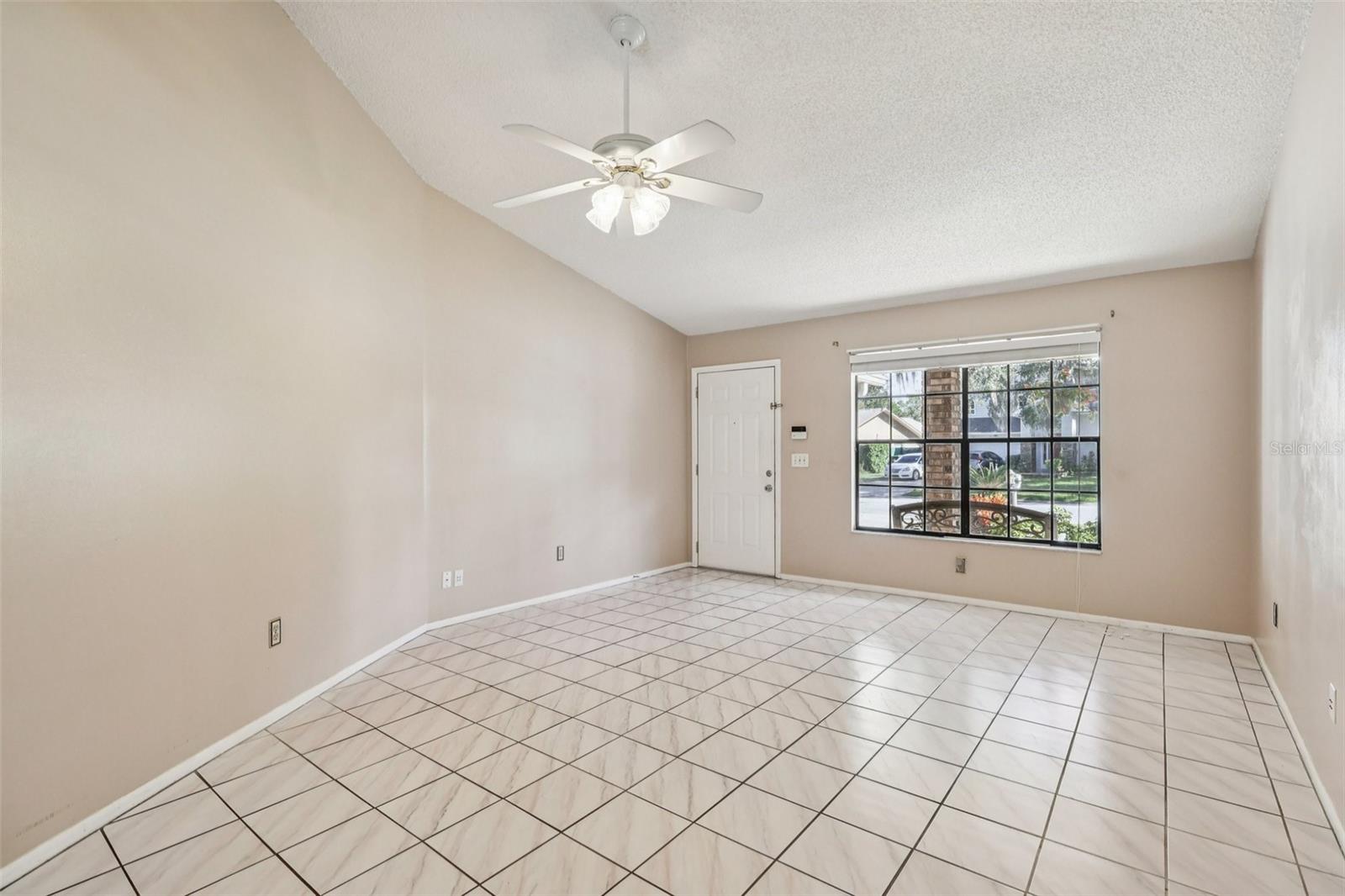 9913 CHESHAM DR, ORLANDO, FL, 32817