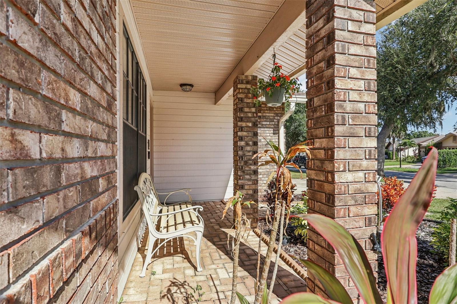 9913 CHESHAM DR, ORLANDO, FL, 32817