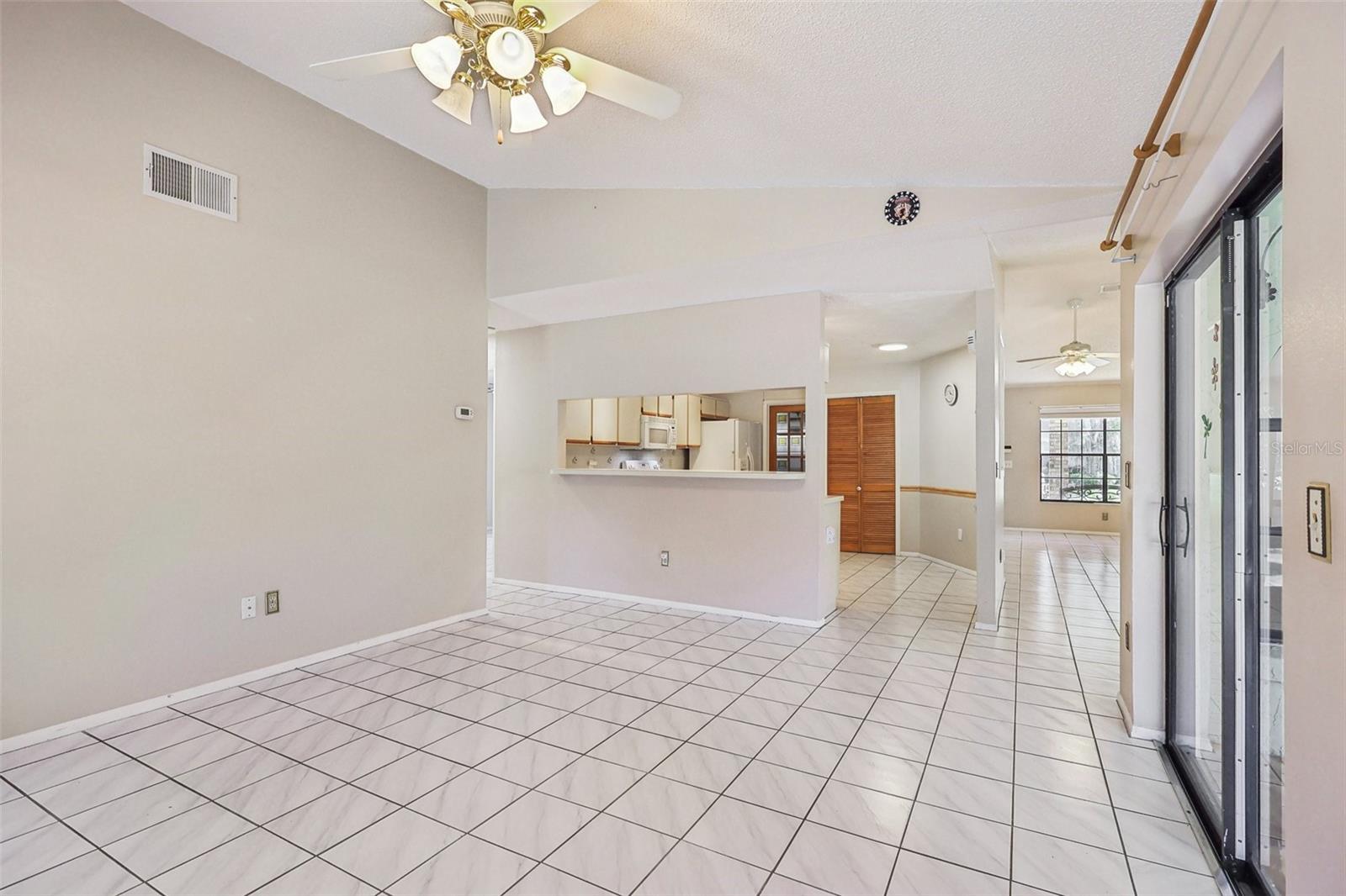 9913 CHESHAM DR, ORLANDO, FL, 32817