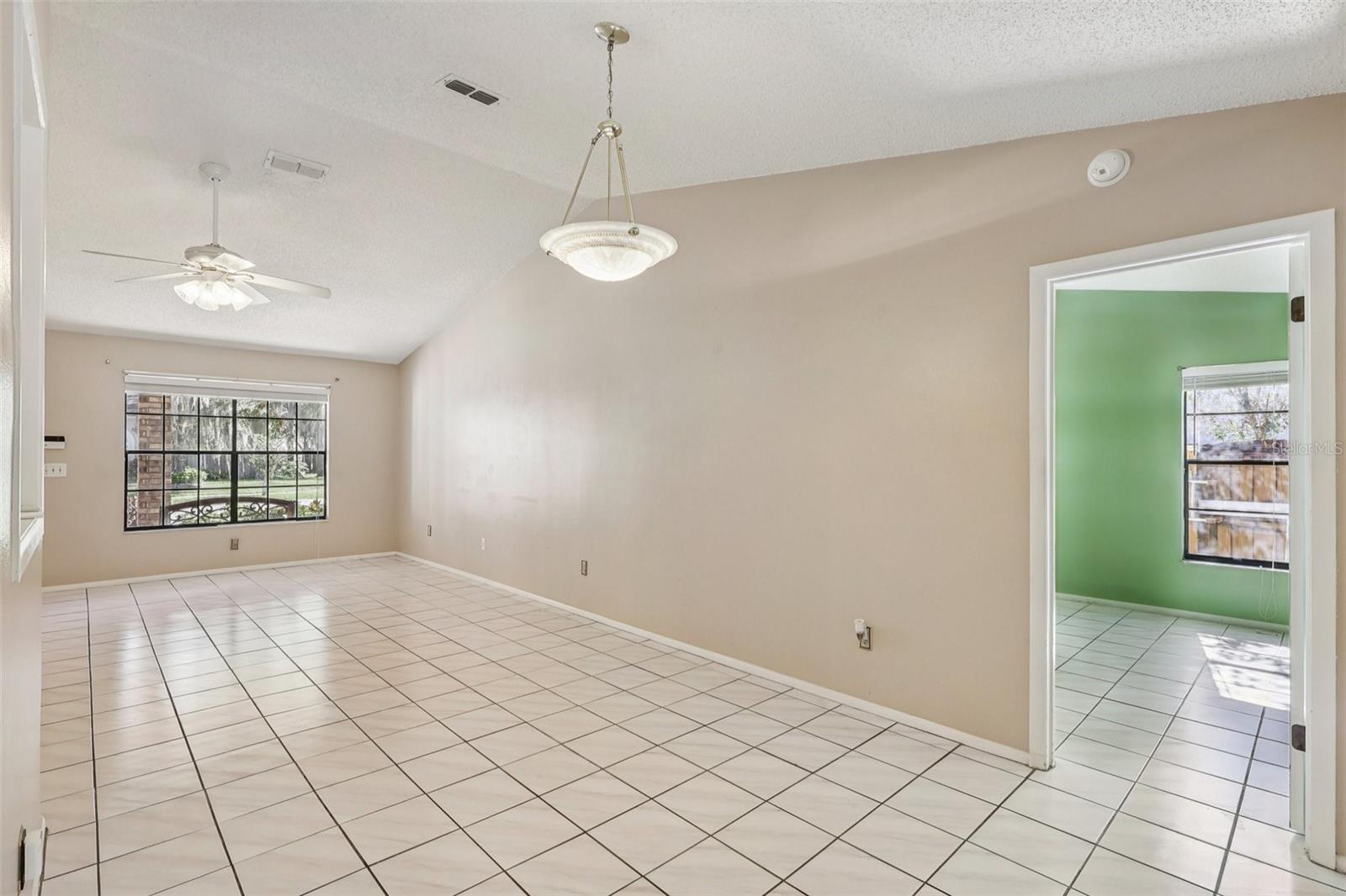 9913 CHESHAM DR, ORLANDO, FL, 32817