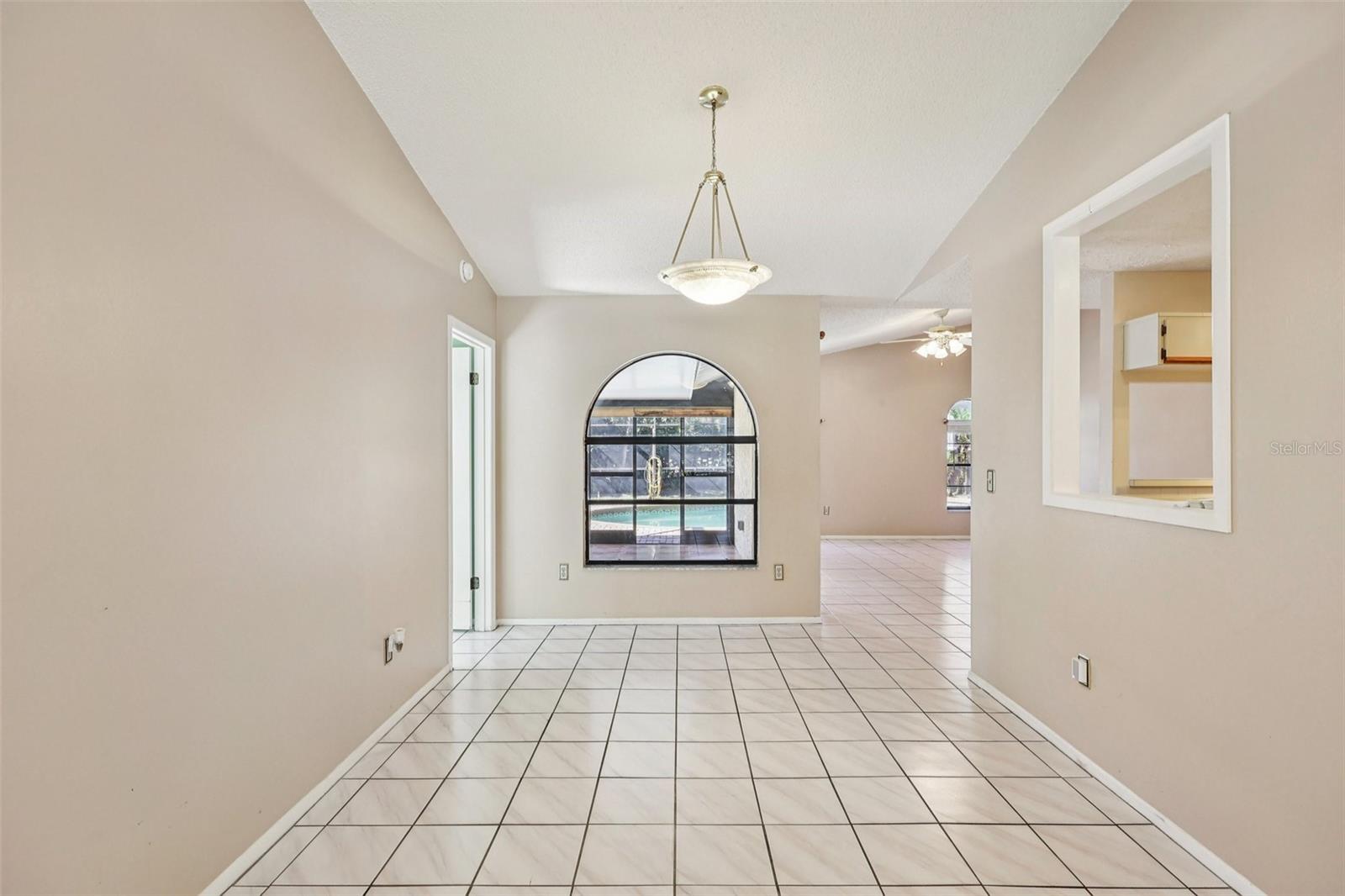 9913 CHESHAM DR, ORLANDO, FL, 32817