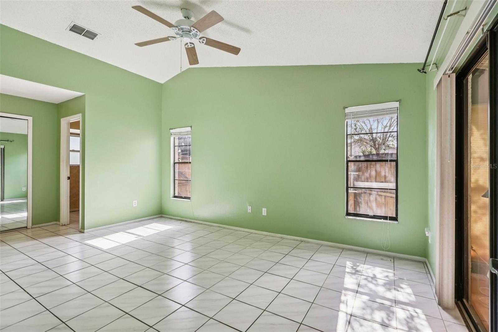 9913 CHESHAM DR, ORLANDO, FL, 32817