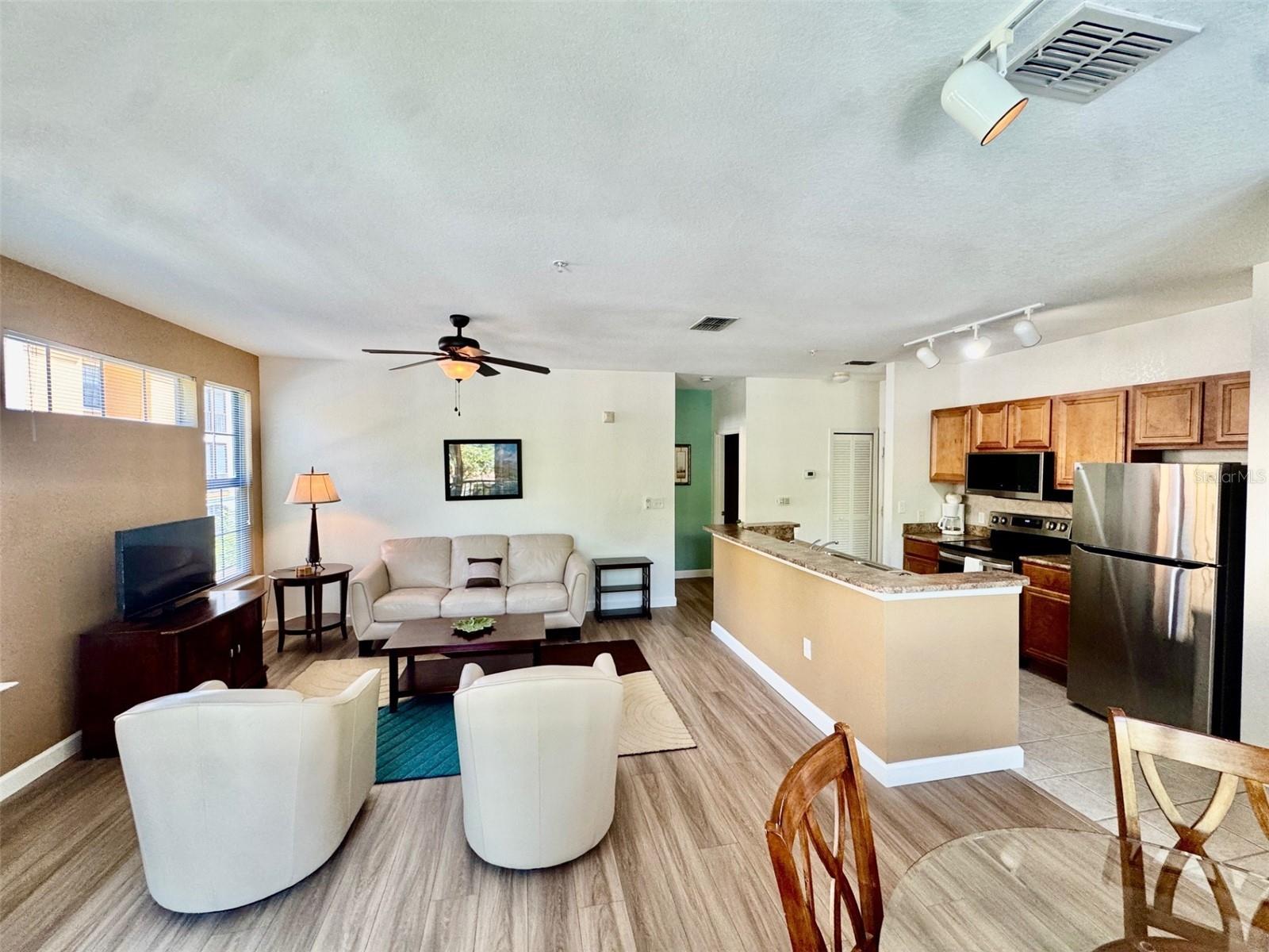 8341 38TH STREET CIR E #201, SARASOTA, FL, 34243
