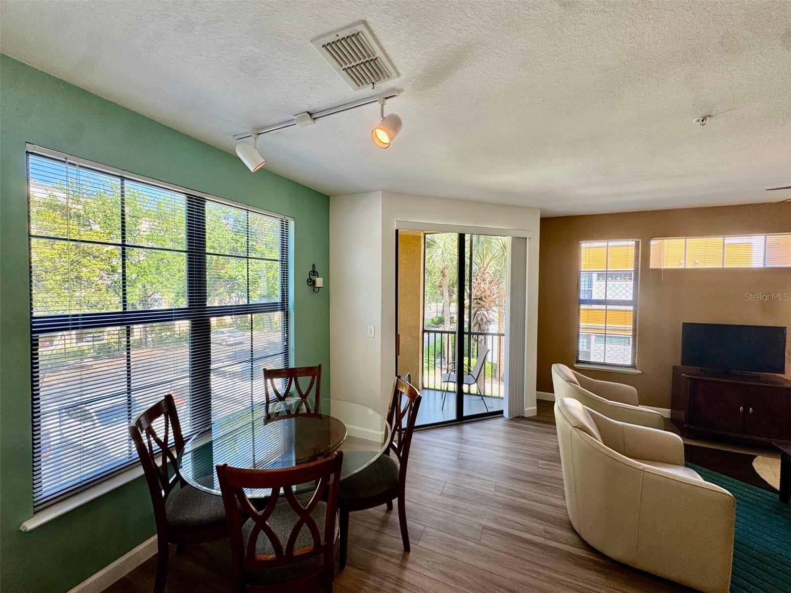 8341 38TH STREET CIR E #201, SARASOTA, FL, 34243