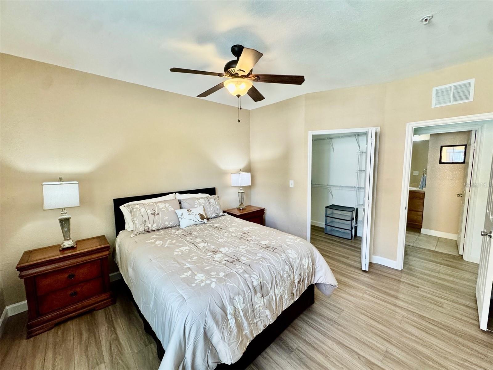 8341 38TH STREET CIR E #201, SARASOTA, FL, 34243