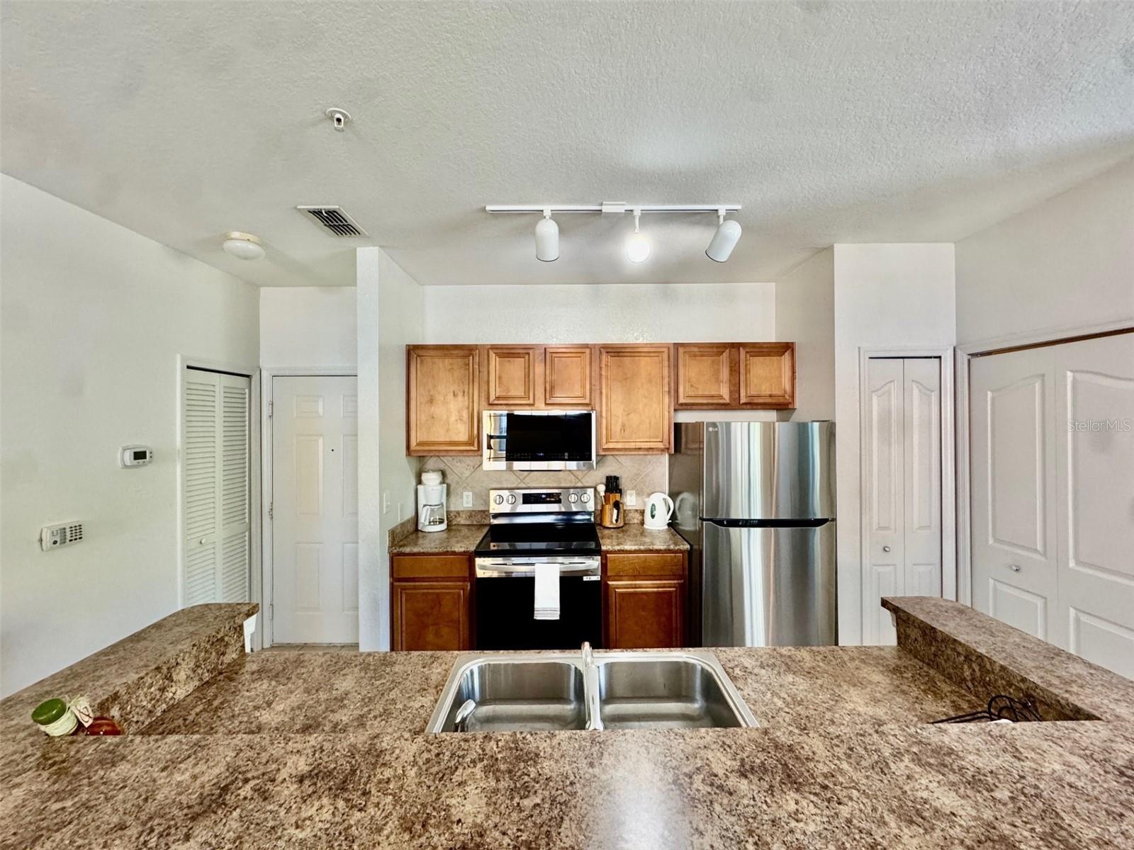 8341 38TH STREET CIR E #201, SARASOTA, FL, 34243
