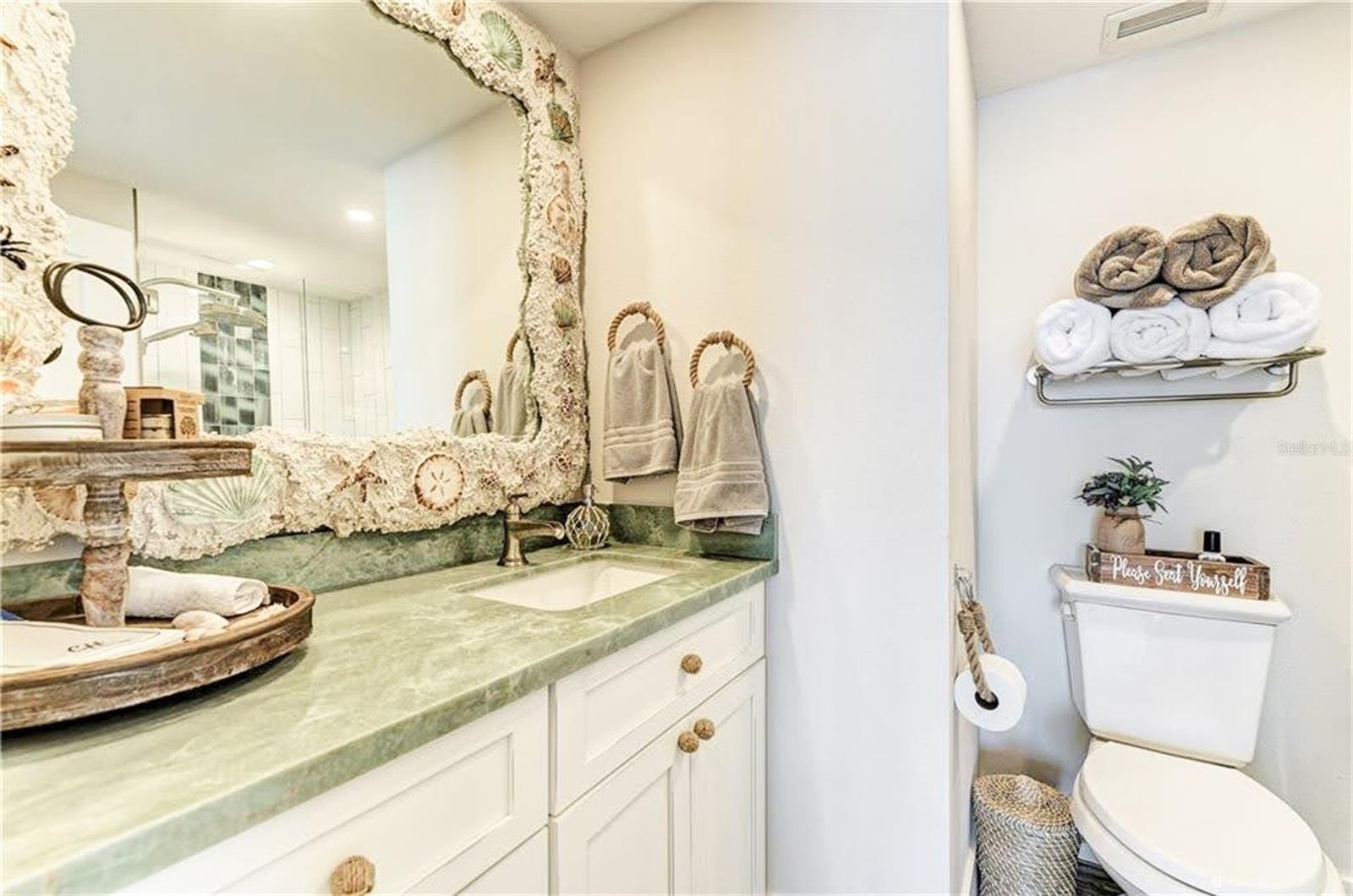 1 BENJAMIN FRANKLIN DR #3, SARASOTA, FL, 34236