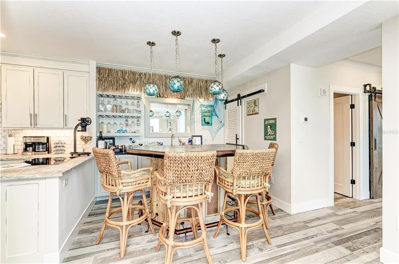 1 BENJAMIN FRANKLIN DR #3, SARASOTA, FL, 34236