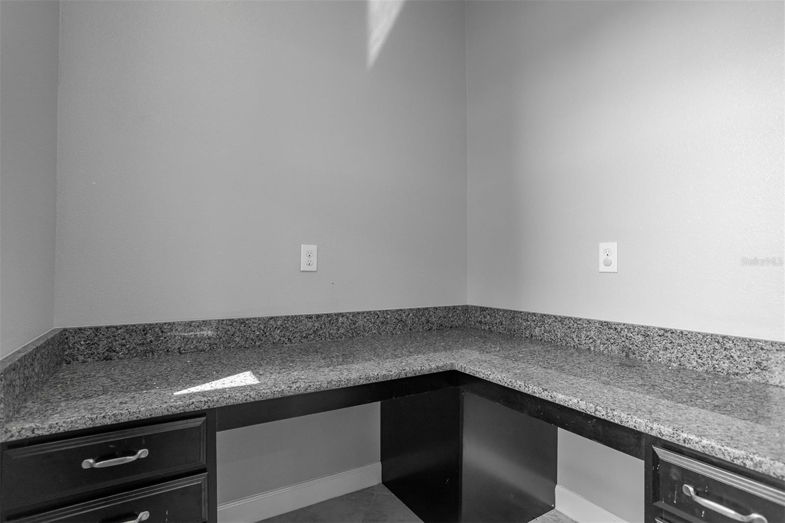 11715 NAVAJO SANDSTONE ST, RIVERVIEW, FL, 33579