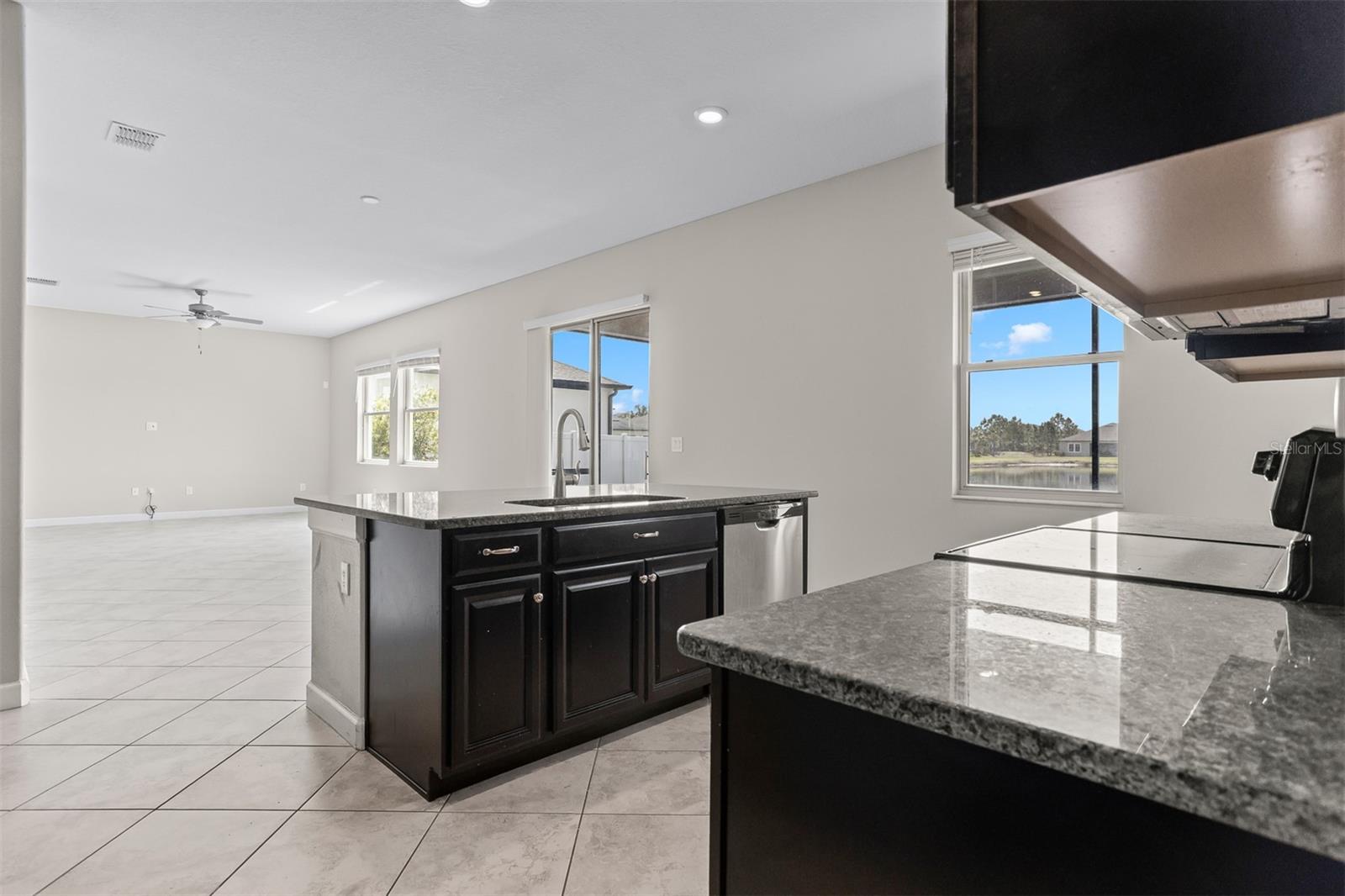 11715 NAVAJO SANDSTONE ST, RIVERVIEW, FL, 33579