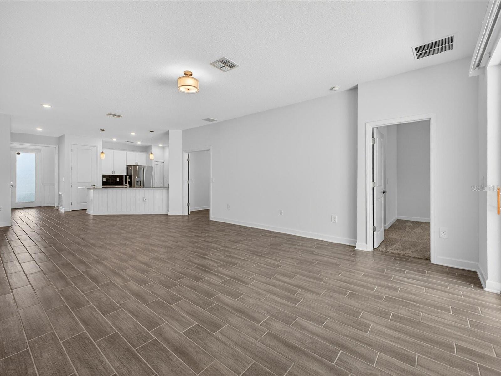 2894 CAMDEN WAY, DAVENPORT, FL, 33837