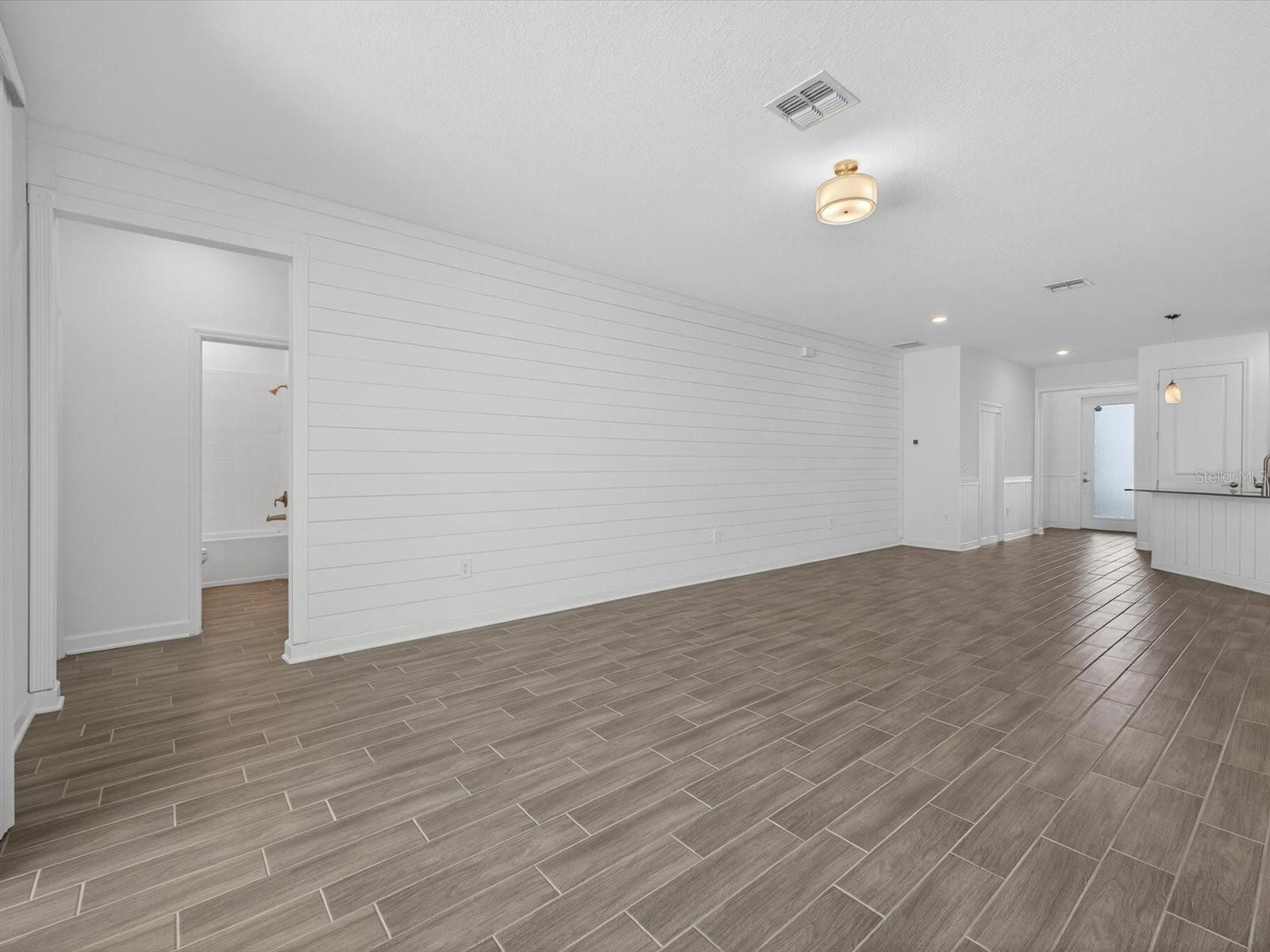 2894 CAMDEN WAY, DAVENPORT, FL, 33837