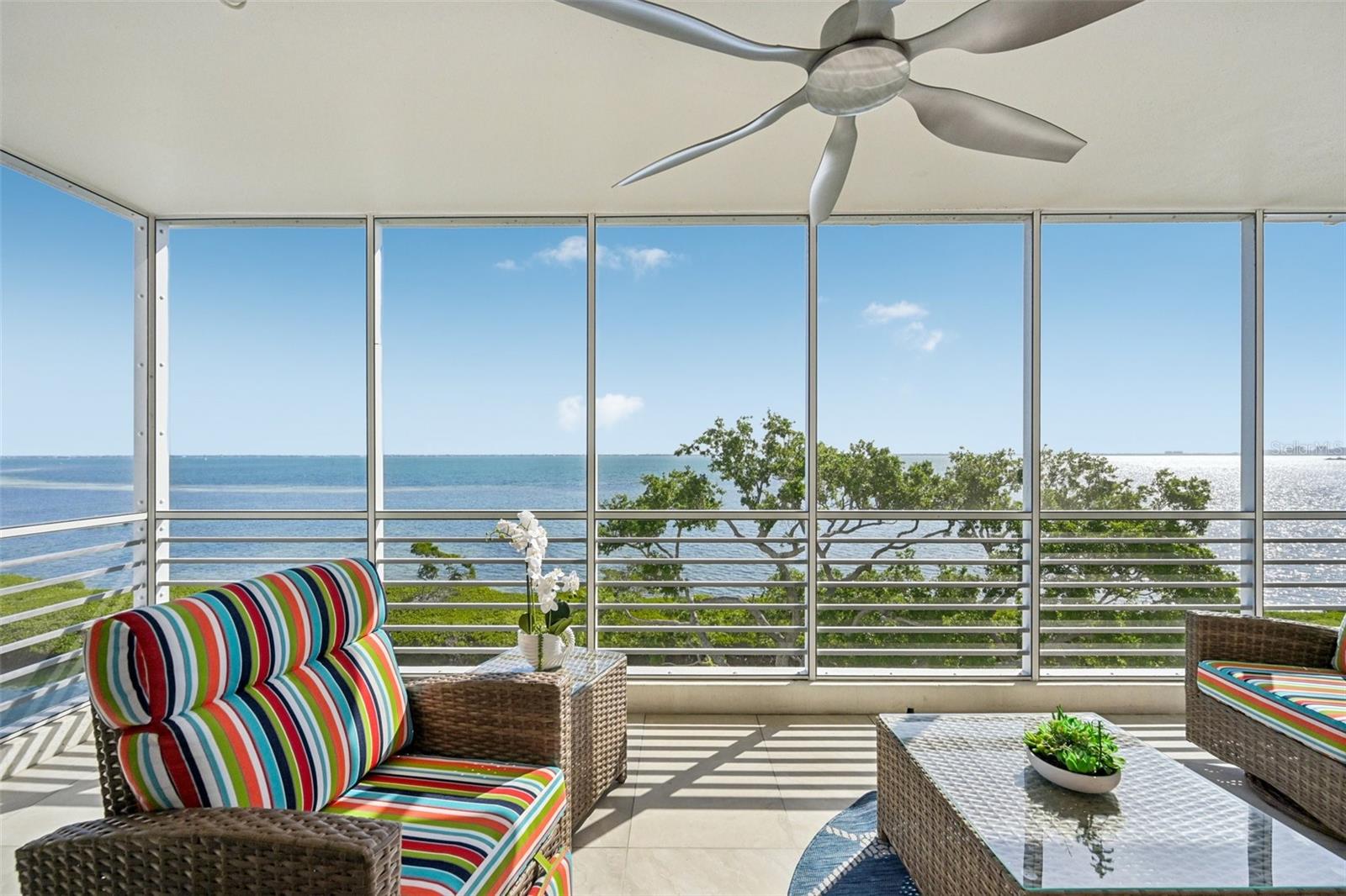 2450 HARBOURSIDE DR #244, LONGBOAT KEY, FL, 34228