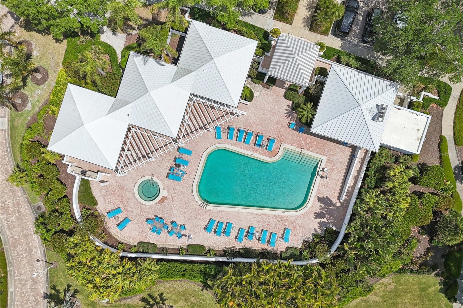 2450 HARBOURSIDE DR #244, LONGBOAT KEY, FL, 34228
