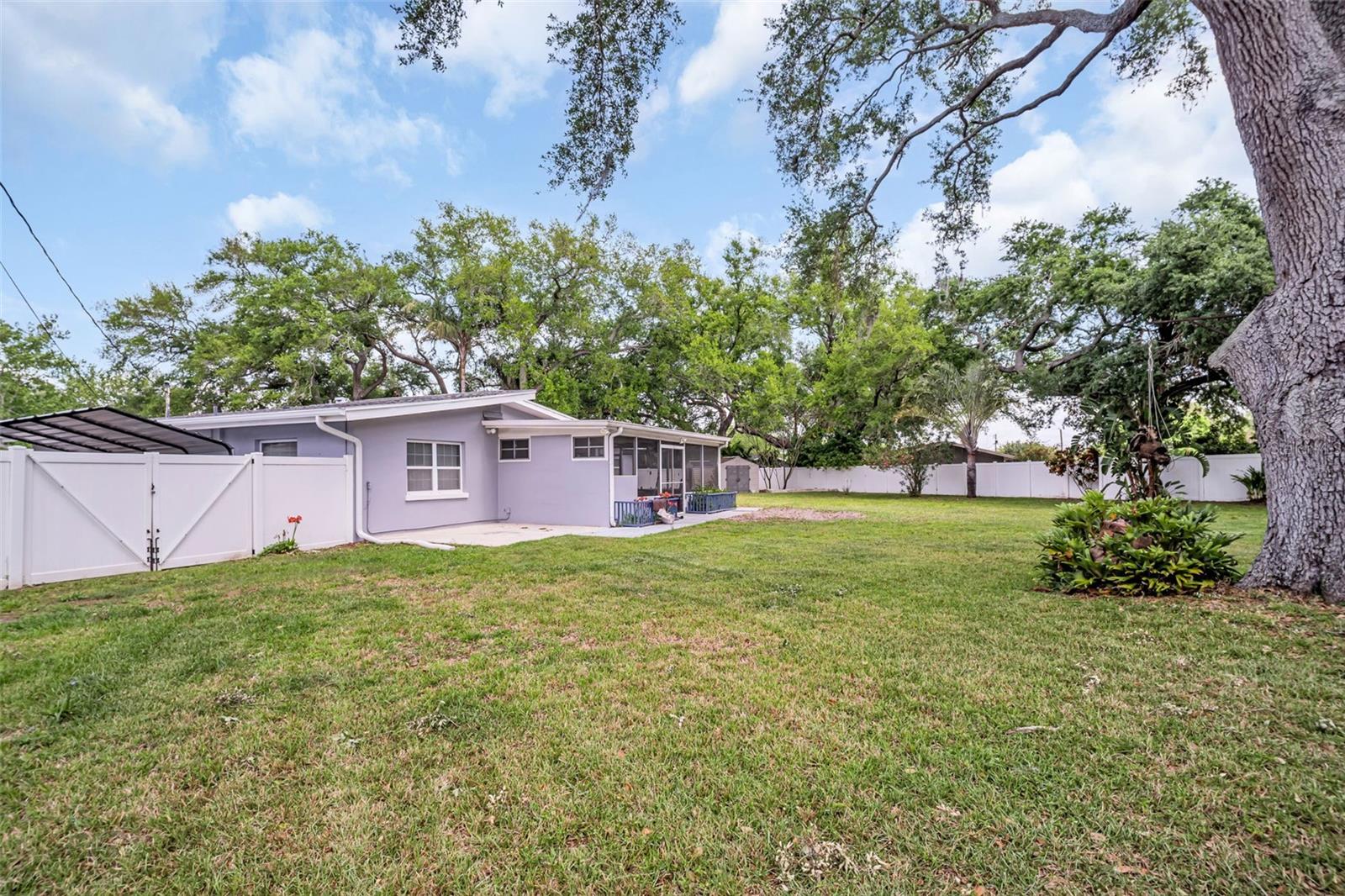 2796 FOREST PKWY S, LARGO, FL, 33771