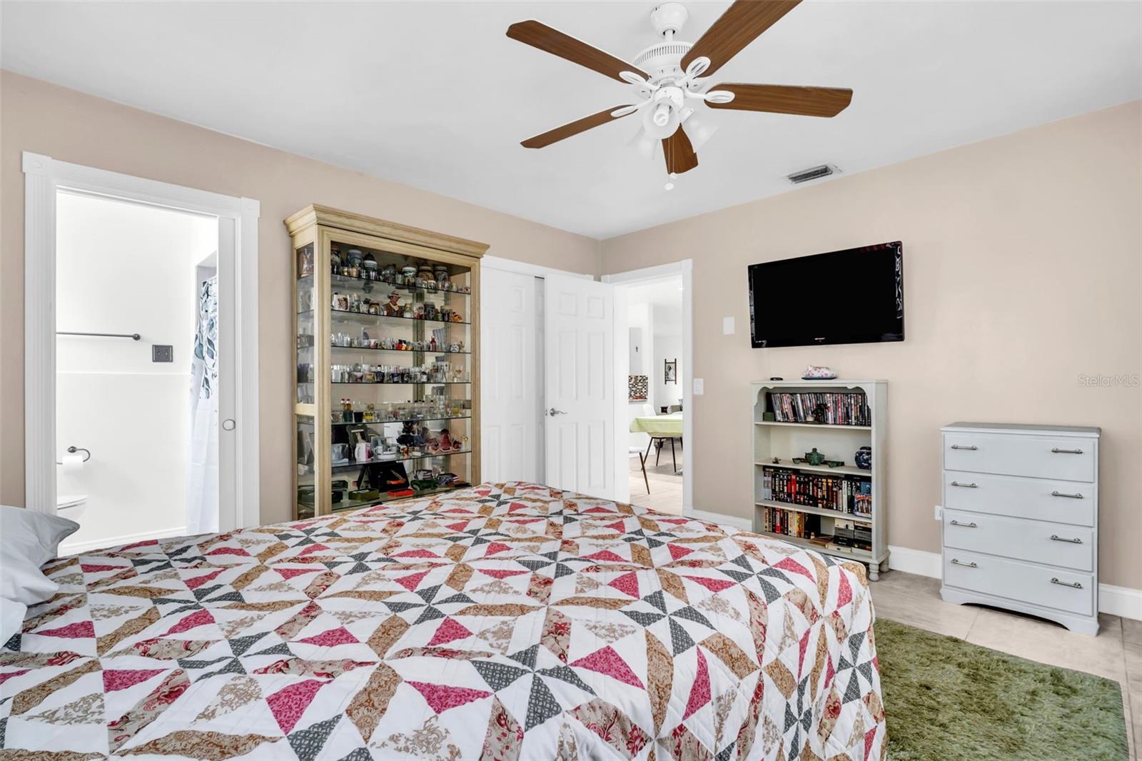 2796 FOREST PKWY S, LARGO, FL, 33771