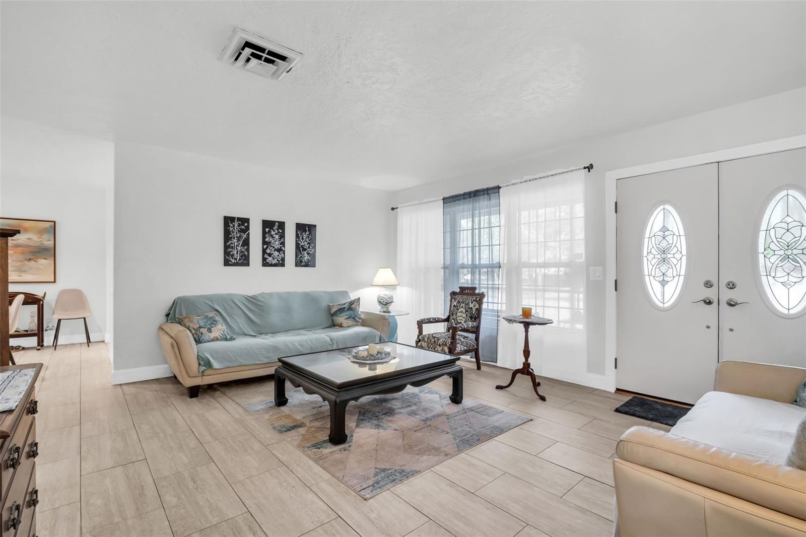 2796 FOREST PKWY S, LARGO, FL, 33771