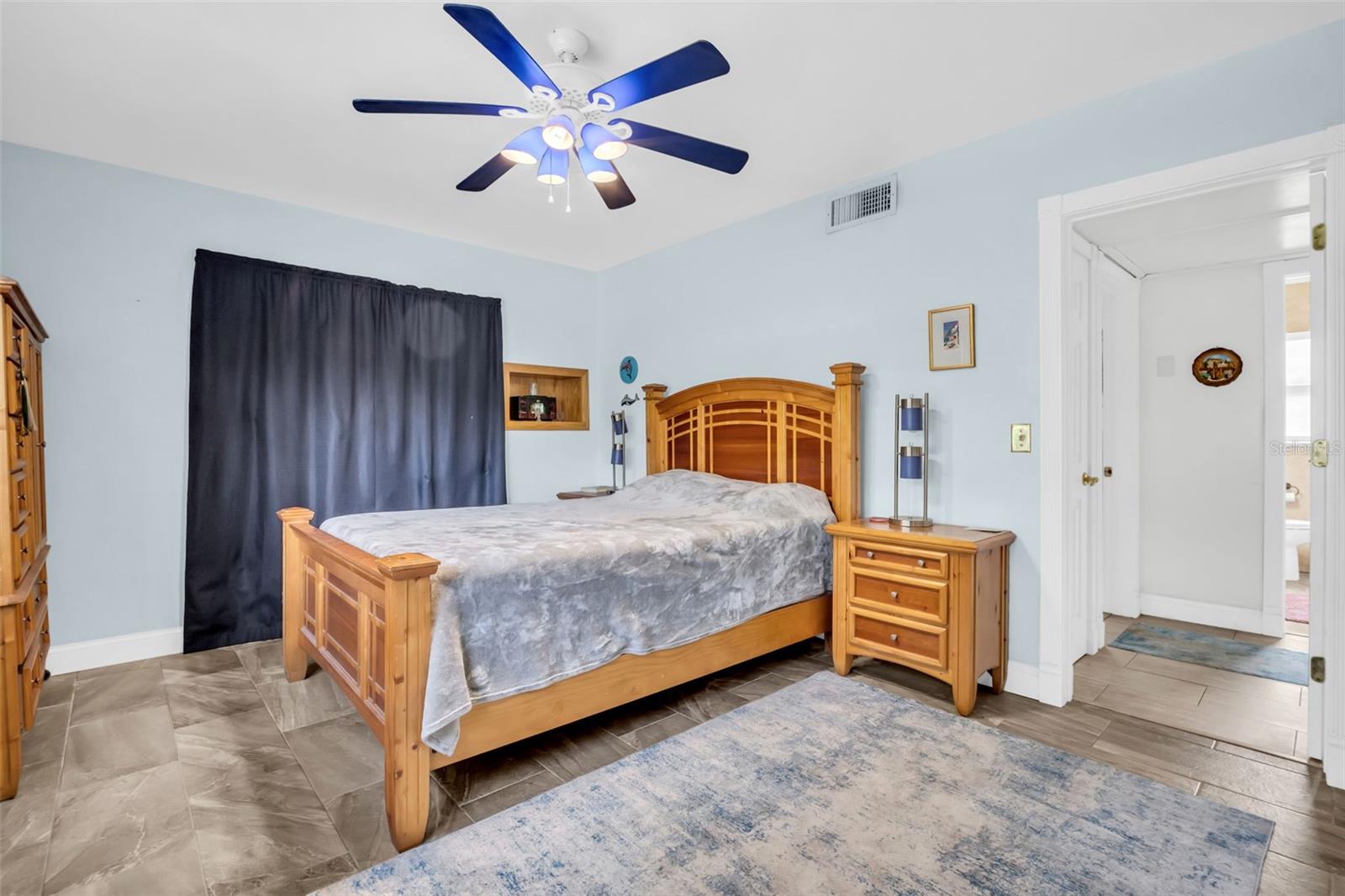 2796 FOREST PKWY S, LARGO, FL, 33771