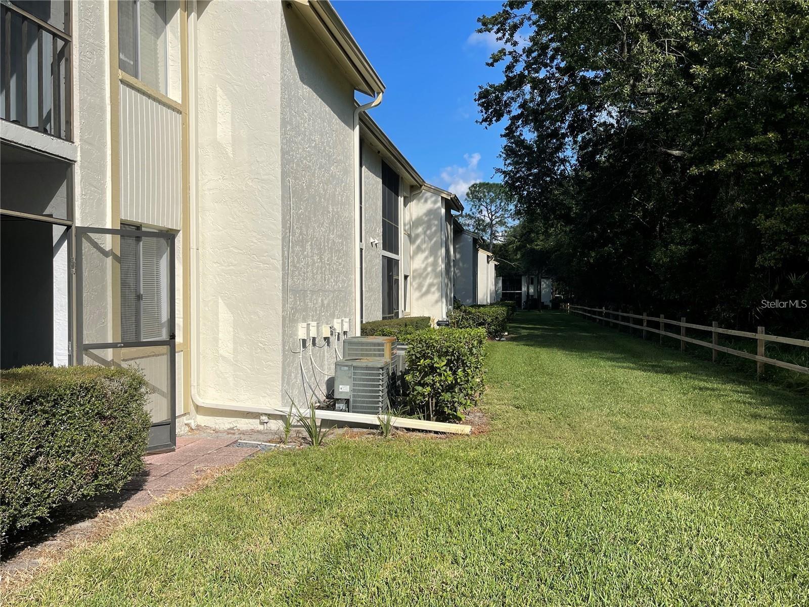 102 PALMETTO CT #2, OLDSMAR, FL, 34677