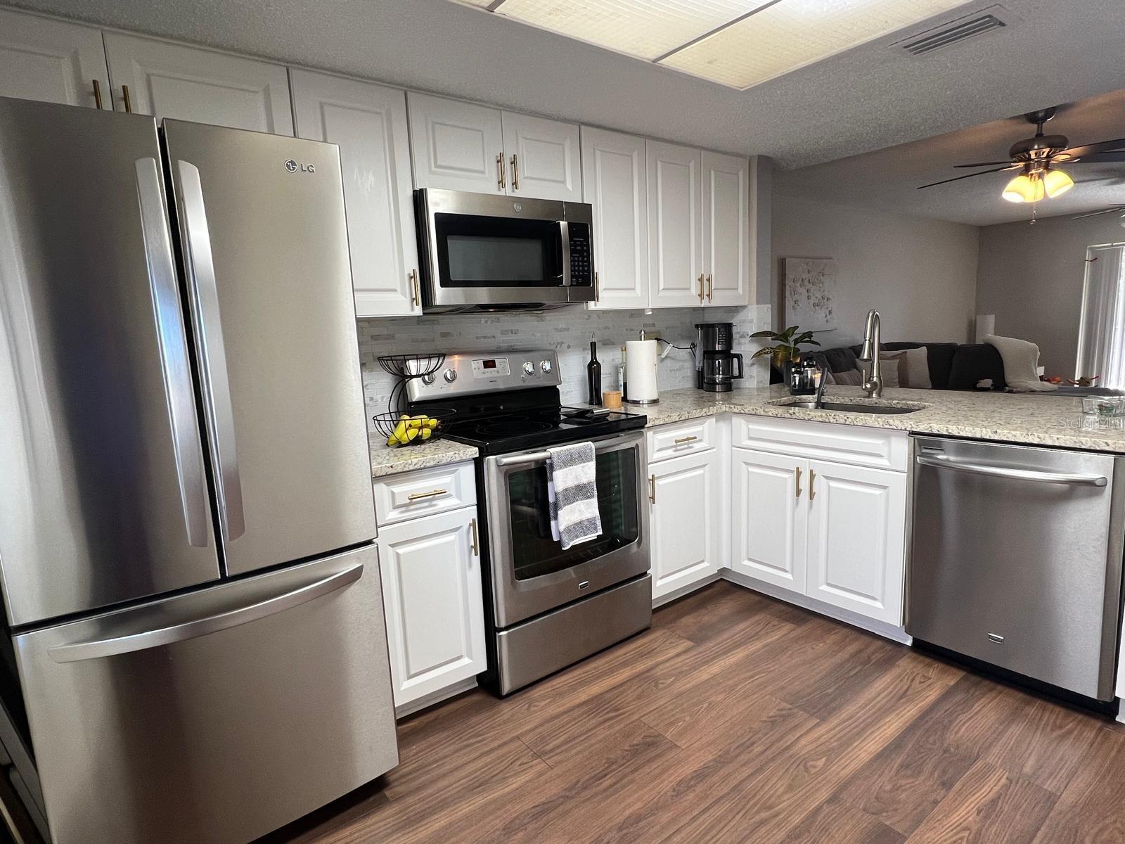 102 PALMETTO CT #2, OLDSMAR, FL, 34677