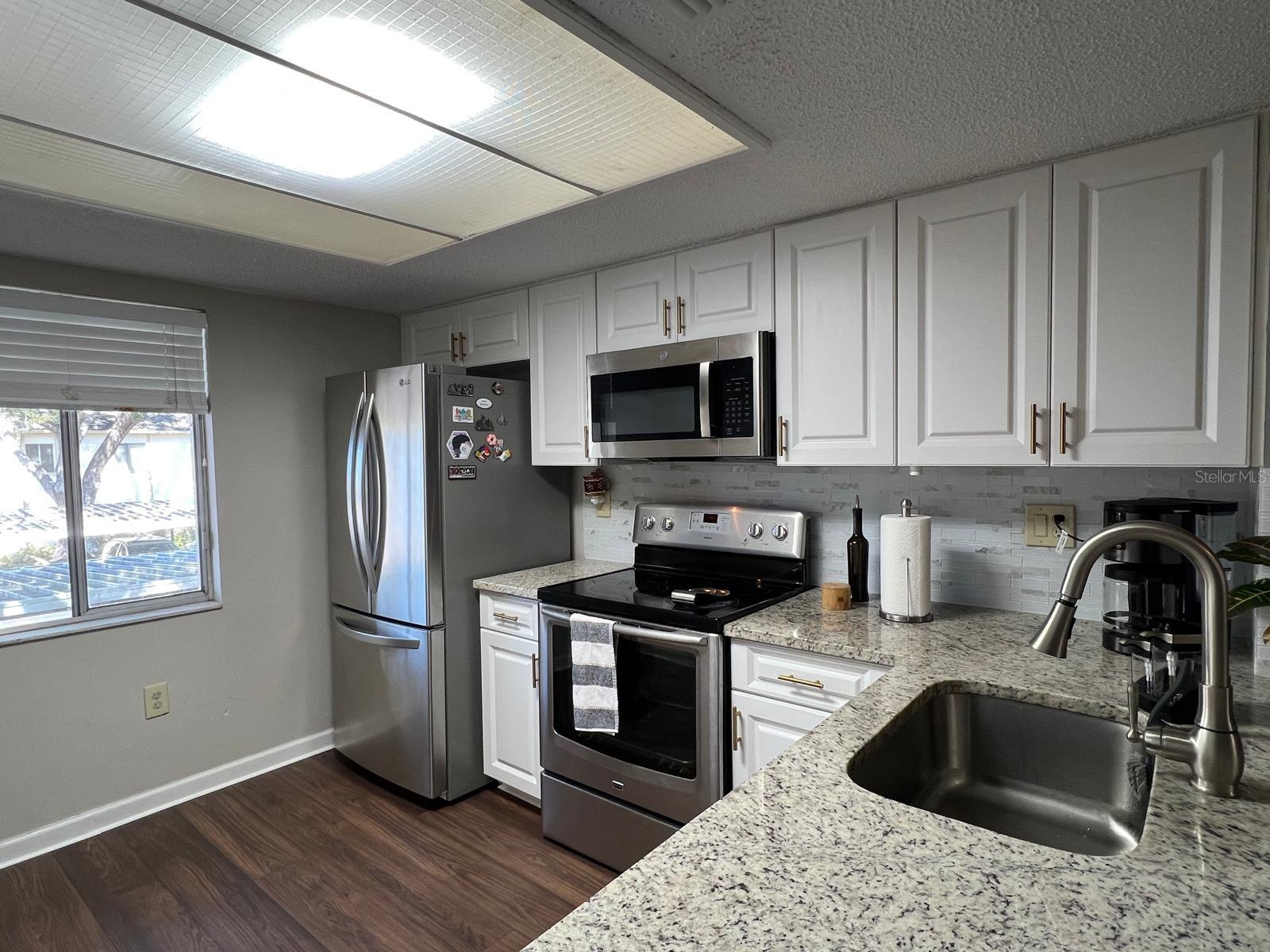 102 PALMETTO CT #2, OLDSMAR, FL, 34677
