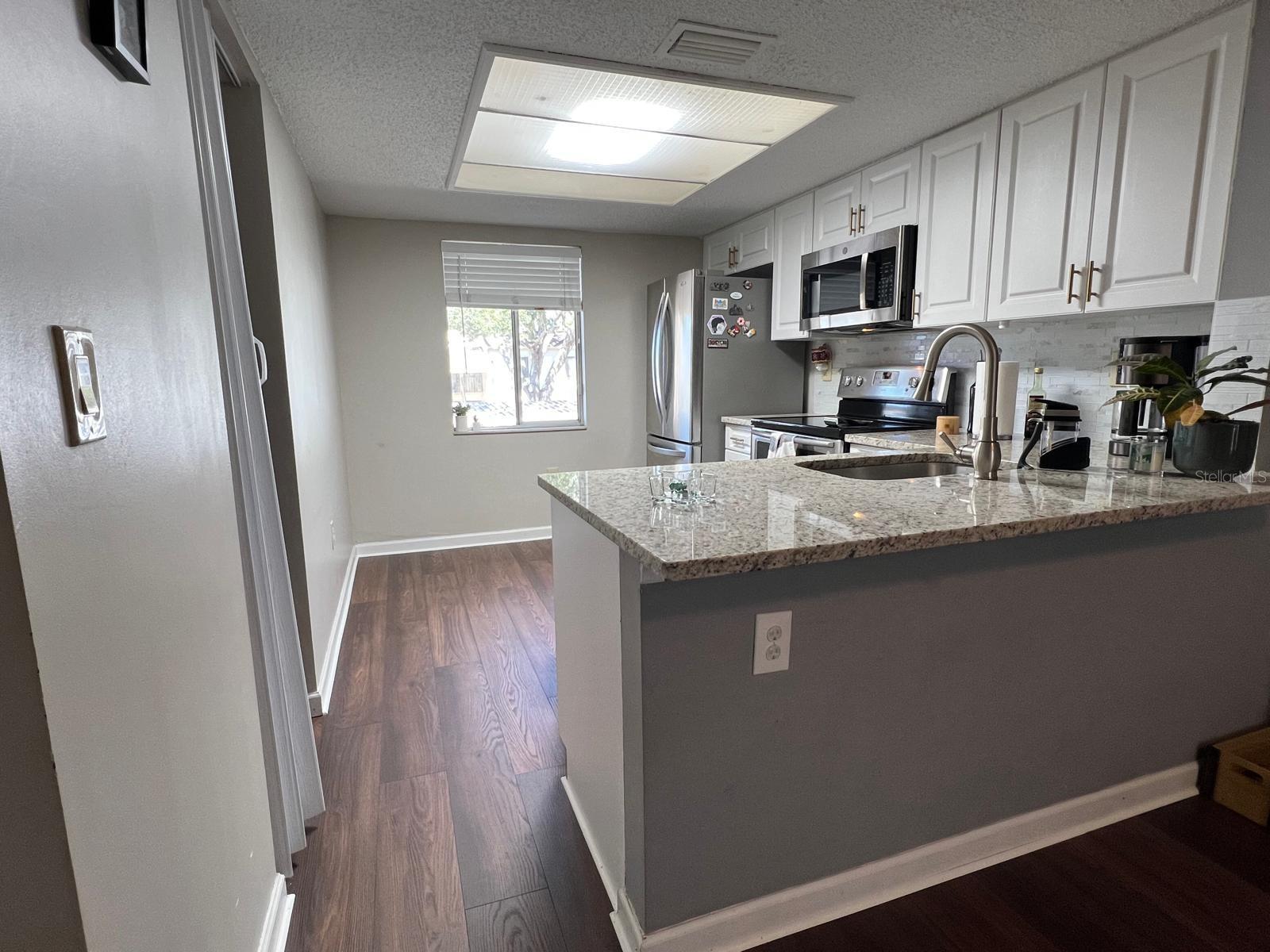 102 PALMETTO CT #2, OLDSMAR, FL, 34677