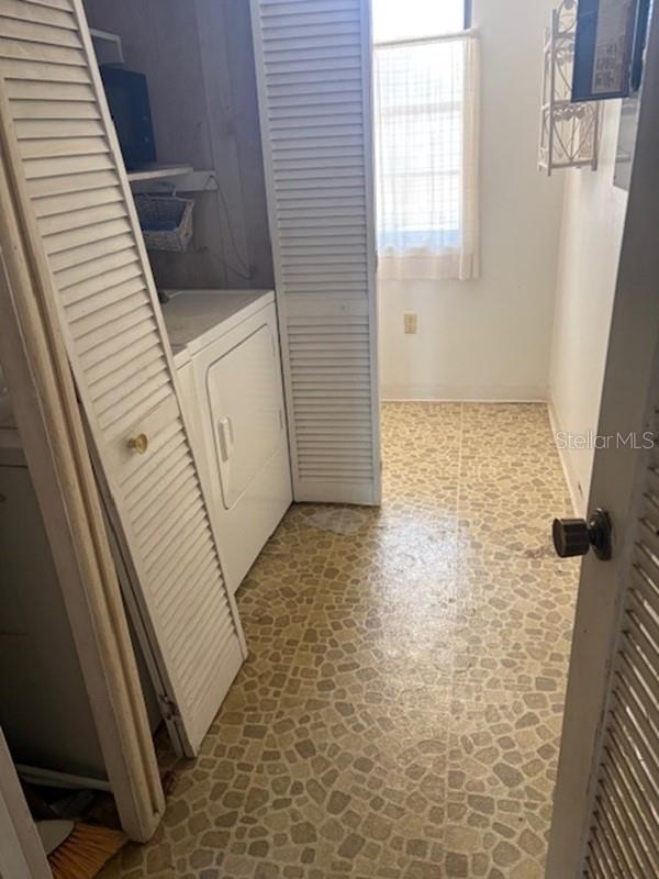 2980 HAINES BAYSHORE RD #109, CLEARWATER, FL, 33760