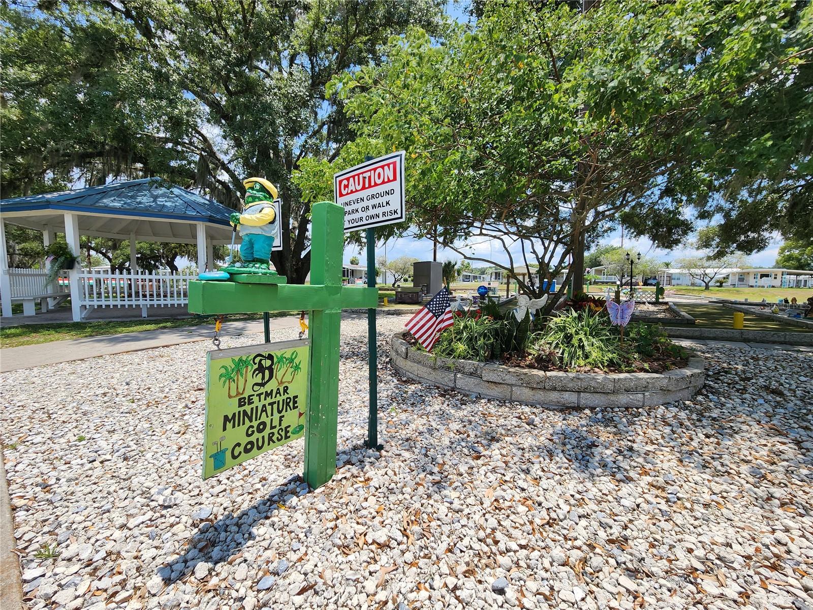 37135 SANDRA AVE, ZEPHYRHILLS, FL, 33542