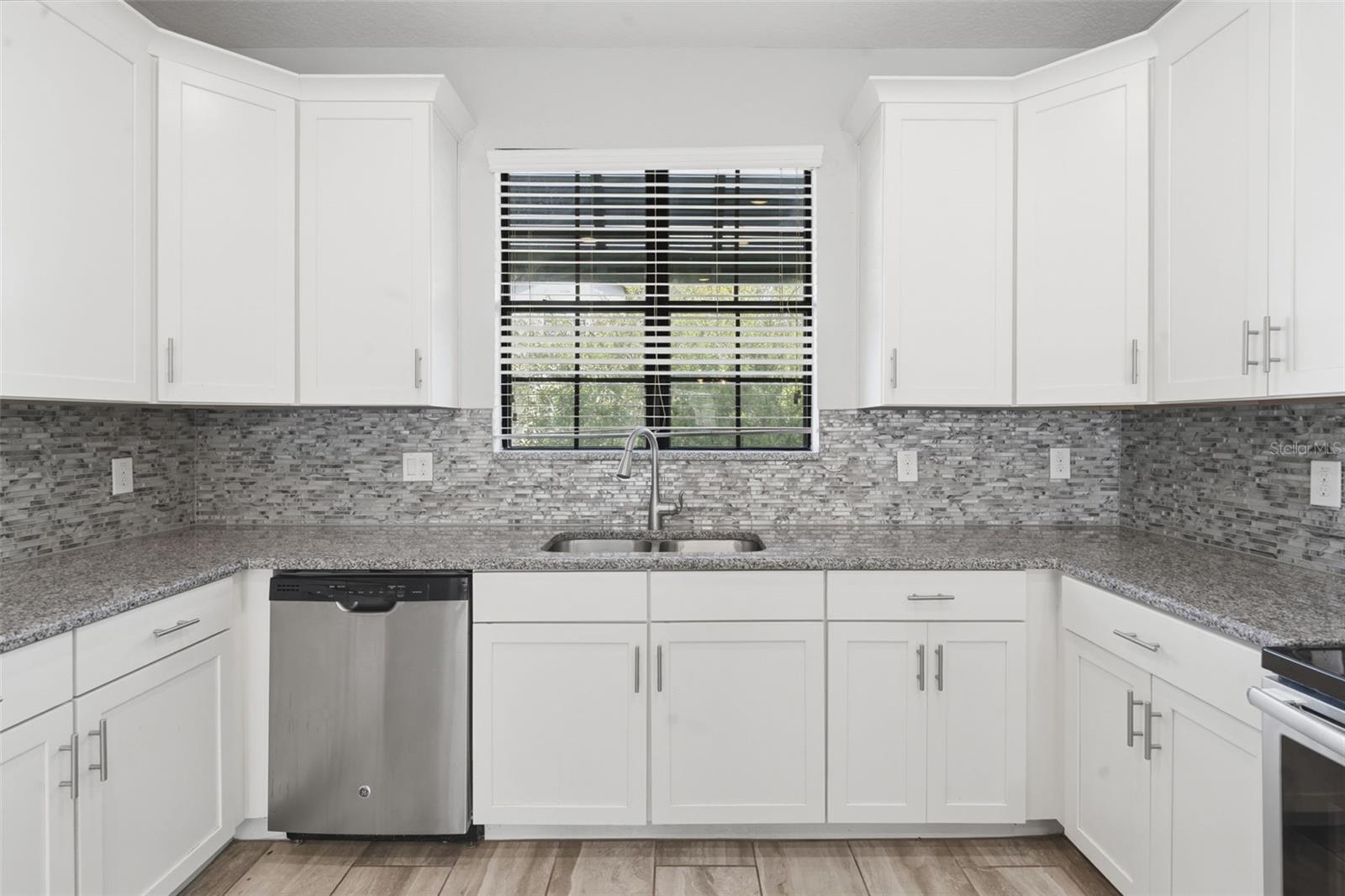 1341 SHINNECOCK HILLS DR, DAVENPORT, FL, 33896
