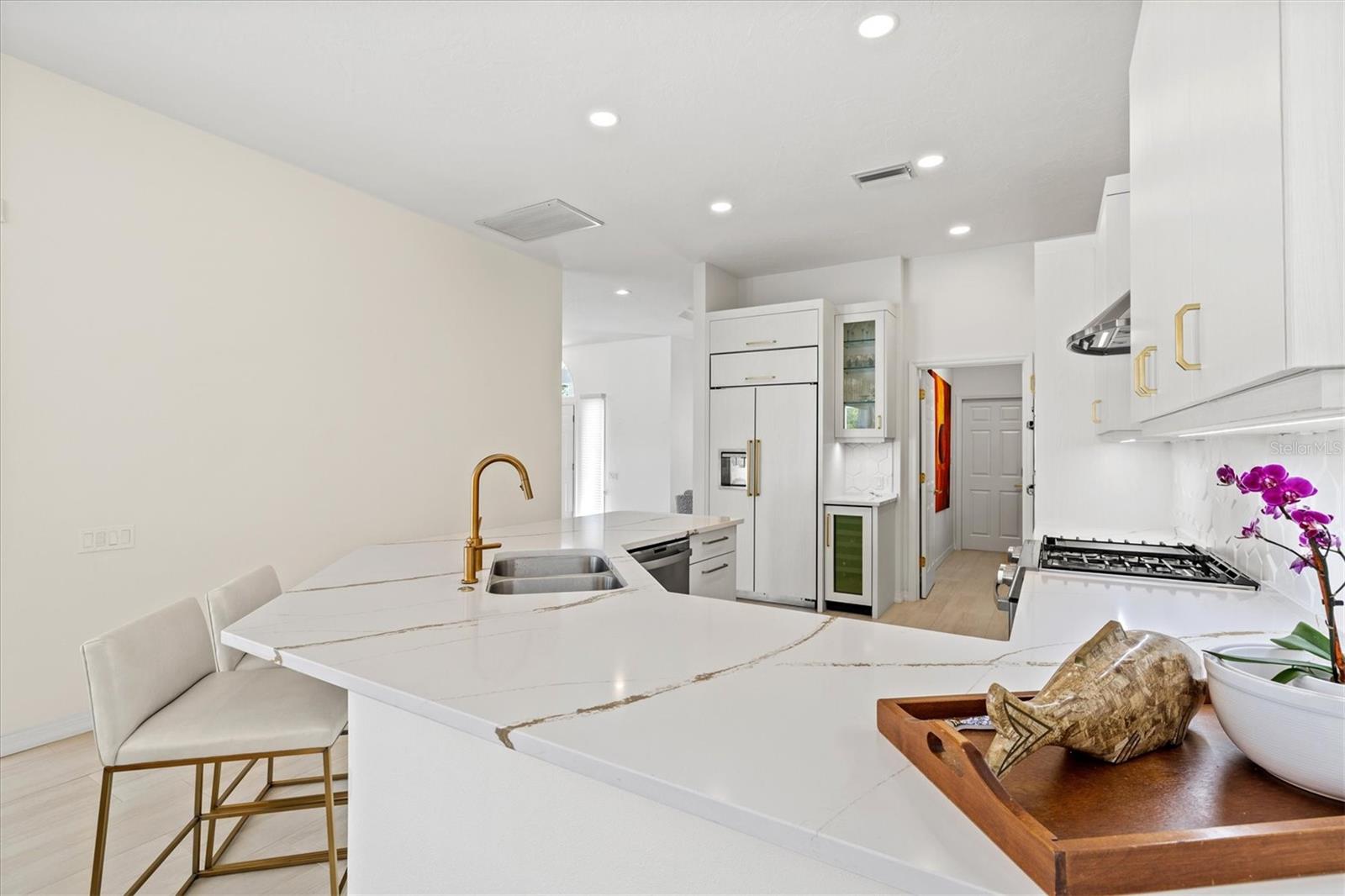 7857 WILTON CRESCENT CIR, UNIVERSITY PARK, FL, 34201