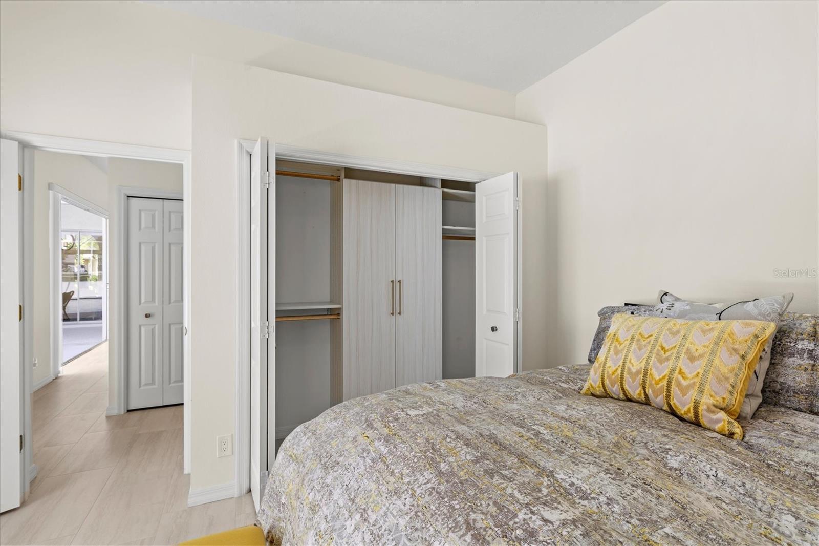 7857 WILTON CRESCENT CIR, UNIVERSITY PARK, FL, 34201
