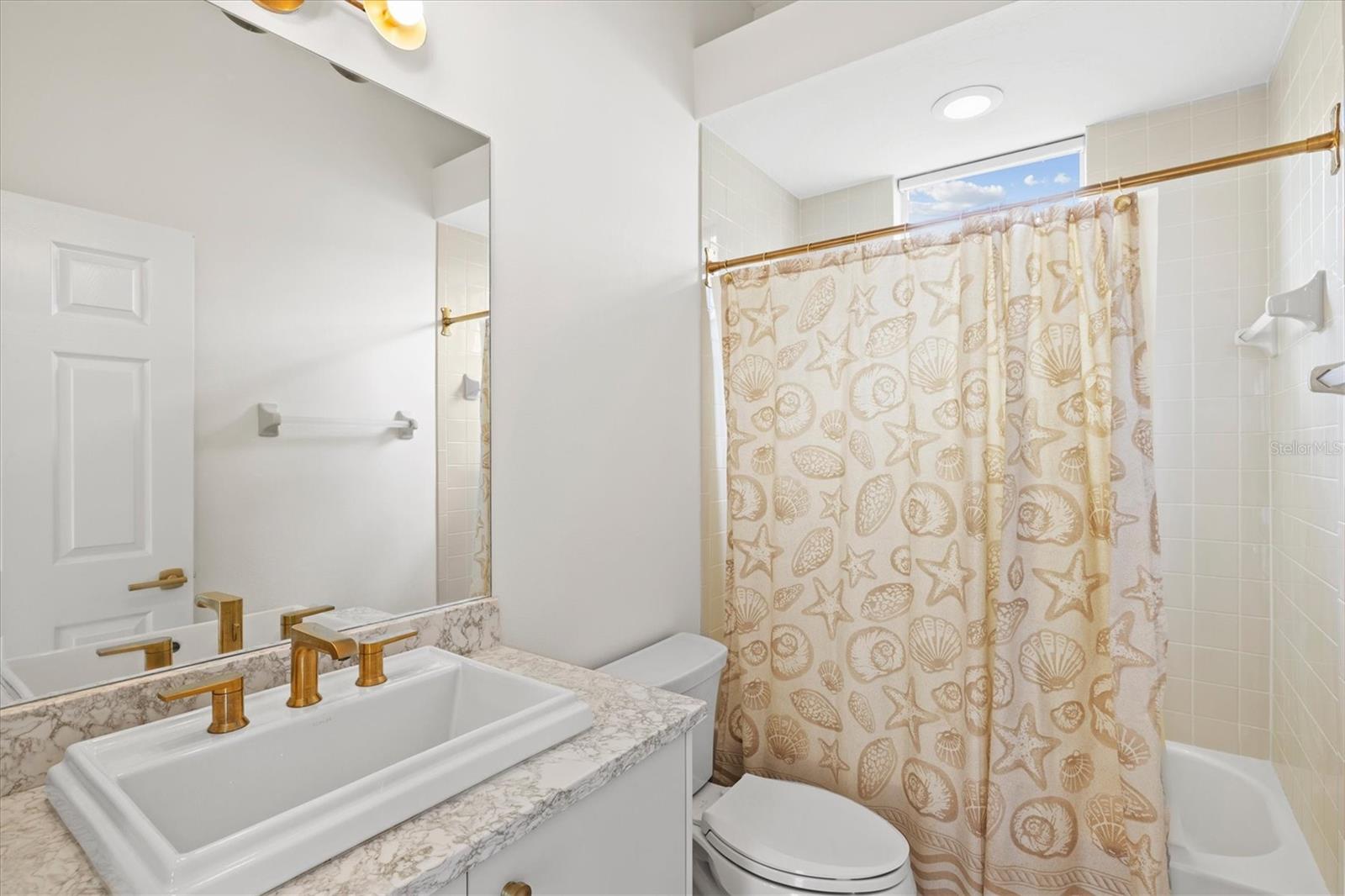 7857 WILTON CRESCENT CIR, UNIVERSITY PARK, FL, 34201