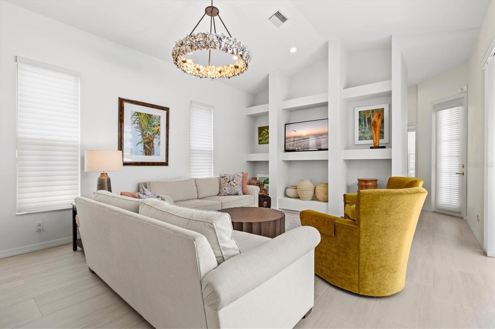 7857 WILTON CRESCENT CIR, UNIVERSITY PARK, FL, 34201