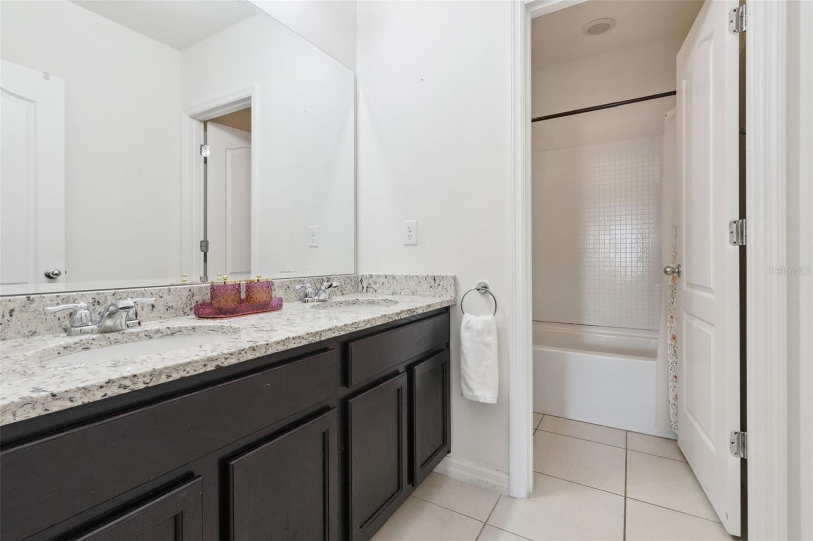 5289 OAKBOURNE AVE, DAVENPORT, FL, 33837