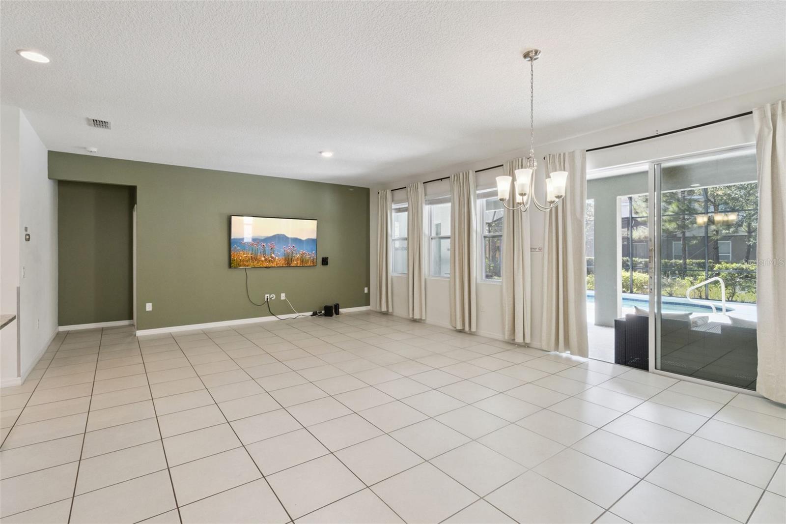 5289 OAKBOURNE AVE, DAVENPORT, FL, 33837