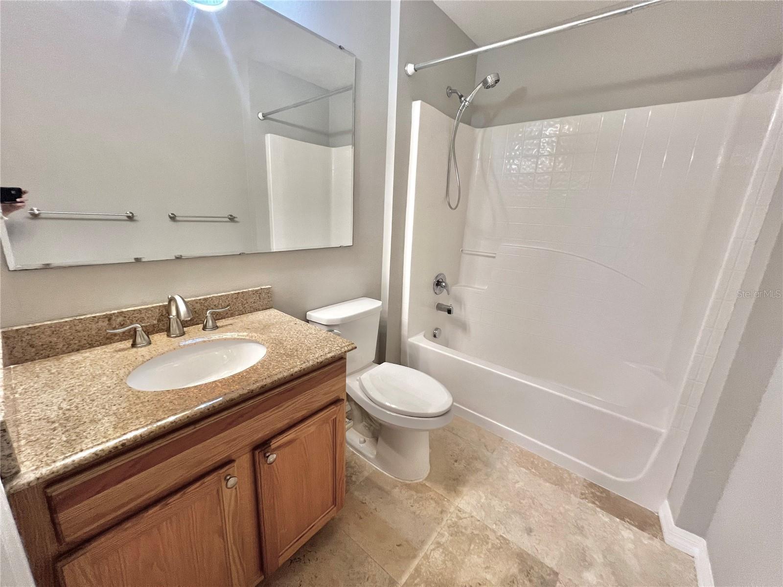 4679 ASHBURN SQUARE DR, TAMPA, FL, 33610