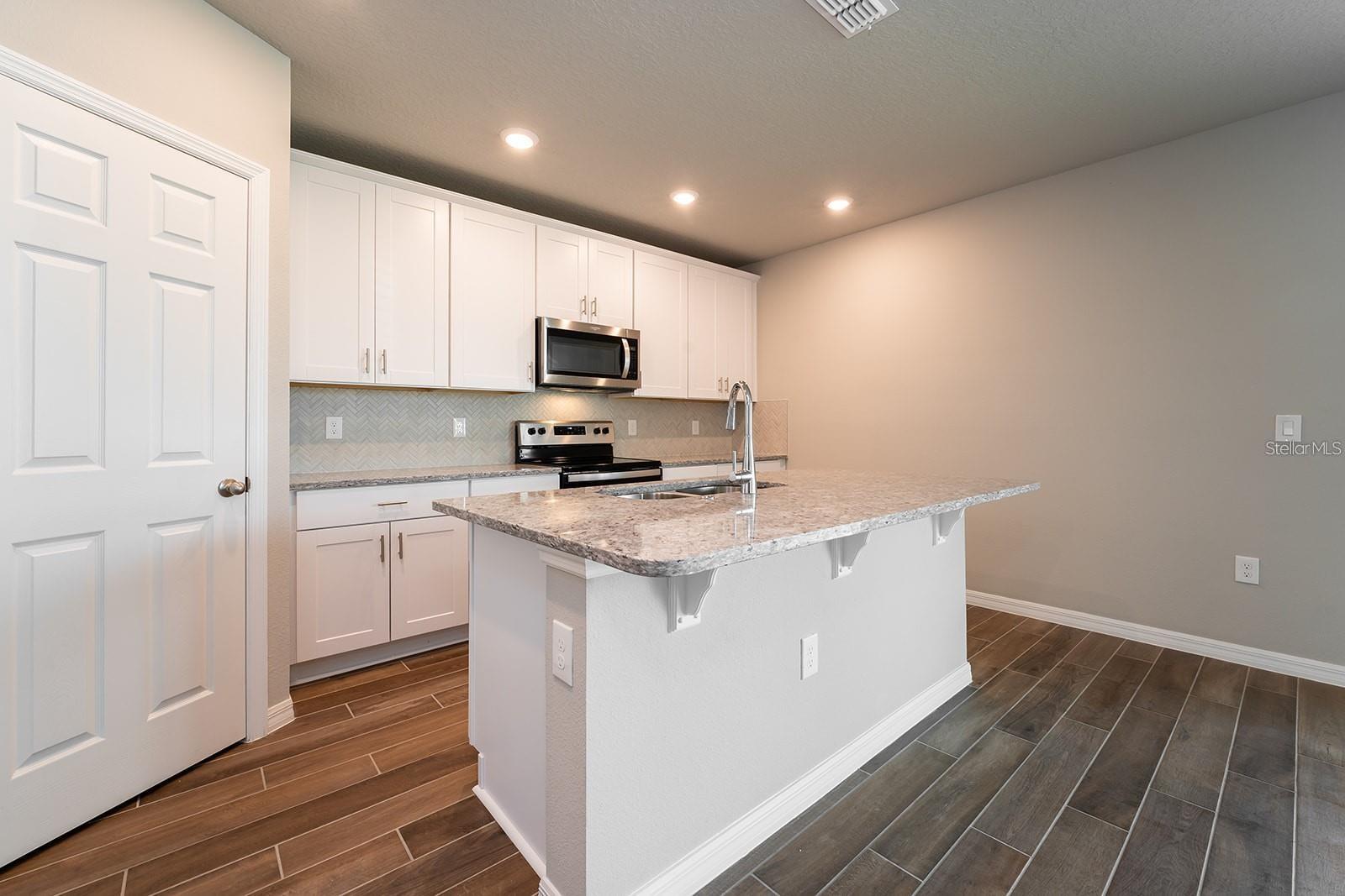 5252 SANDERS OAK TRL, ST CLOUD, FL, 34771