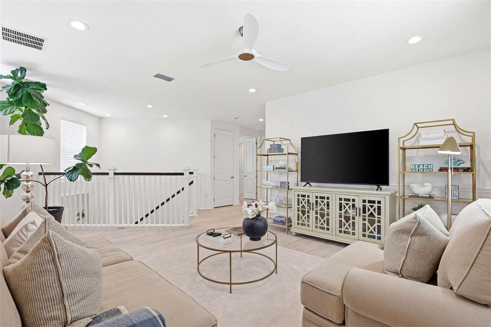 32490 TREE OF LIFE AVE, WESLEY CHAPEL, FL, 33543