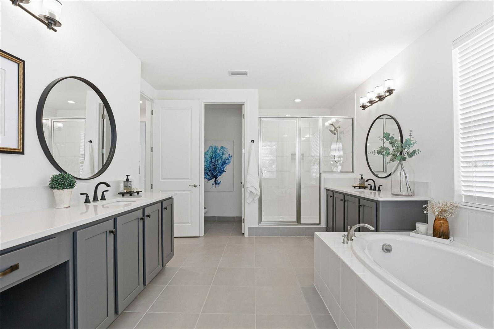 32490 TREE OF LIFE AVE, WESLEY CHAPEL, FL, 33543