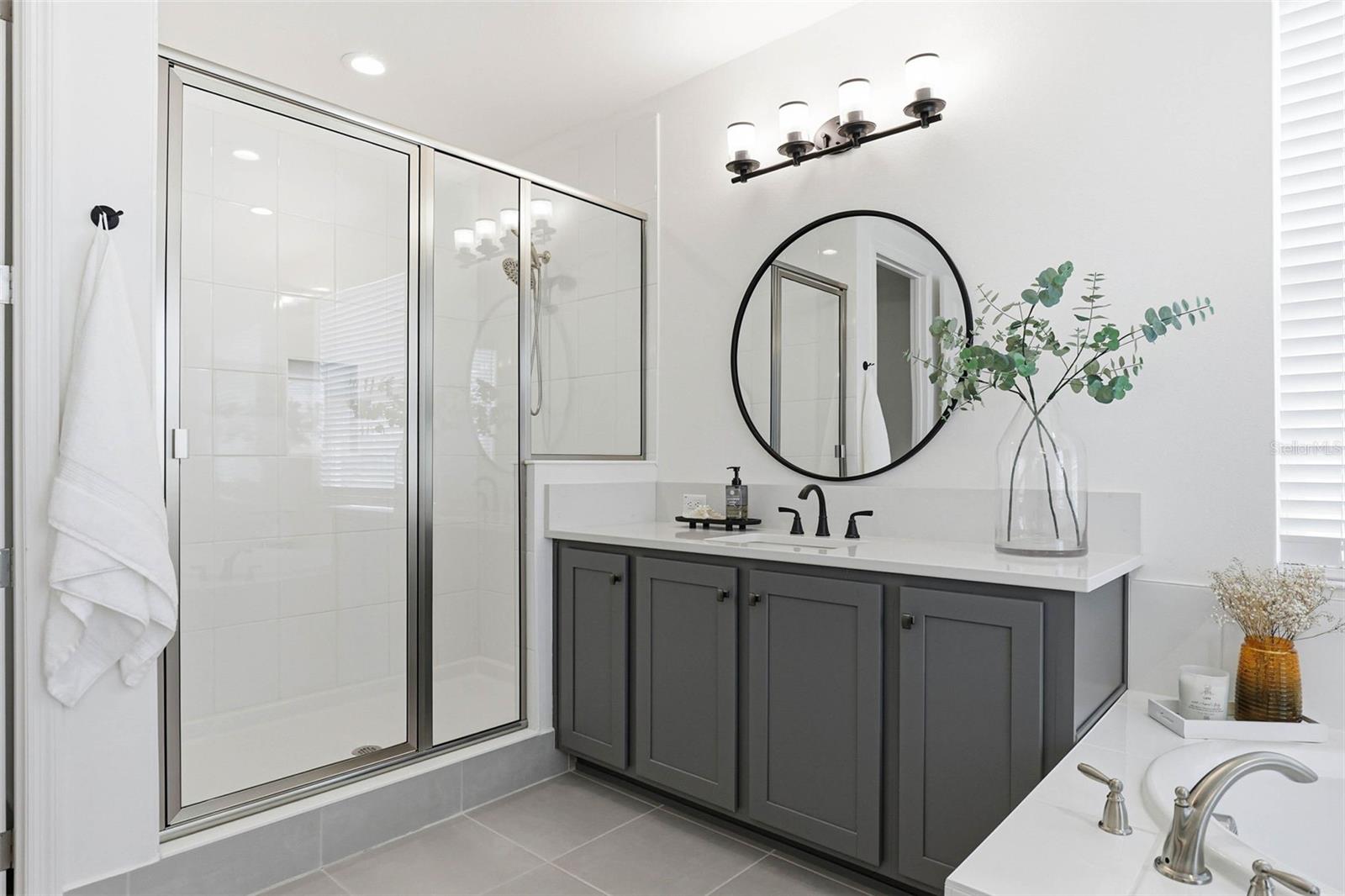 32490 TREE OF LIFE AVE, WESLEY CHAPEL, FL, 33543