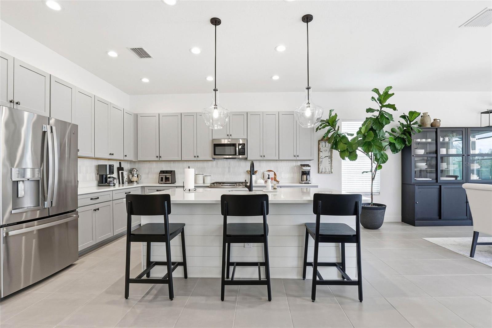 32490 TREE OF LIFE AVE, WESLEY CHAPEL, FL, 33543